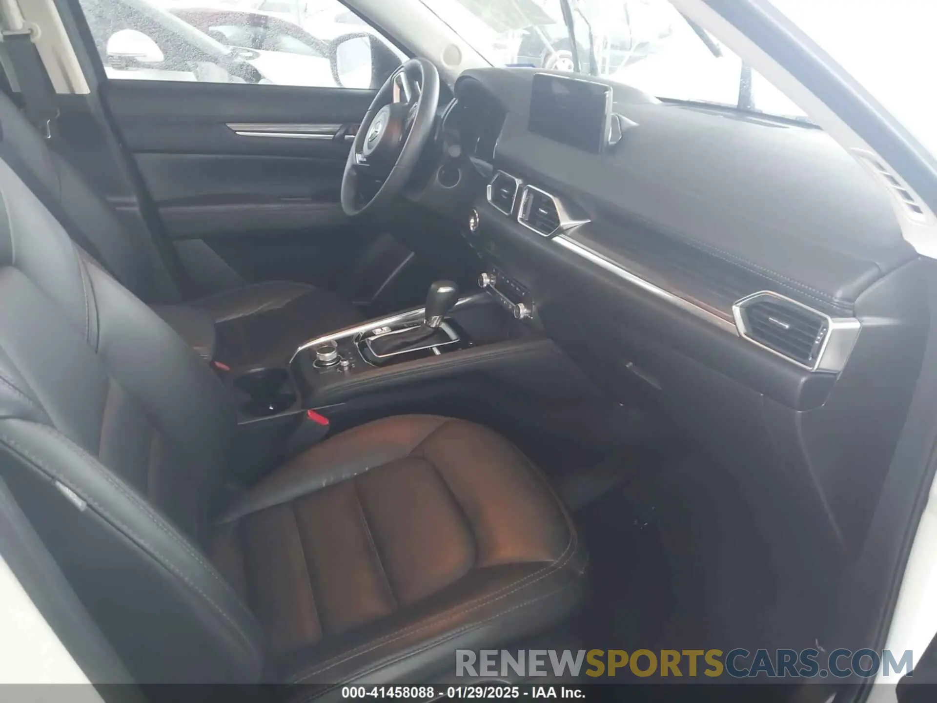 5 fotografías del automóvil dañado JM3KFBDM7P0165562 MAZDA CX-5 2023