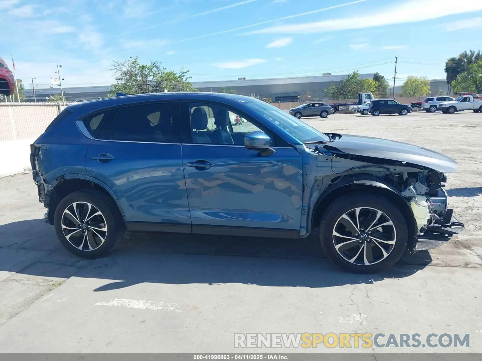 14 fotografías del automóvil dañado JM3KFBDM7P0233374 MAZDA CX-5 2023