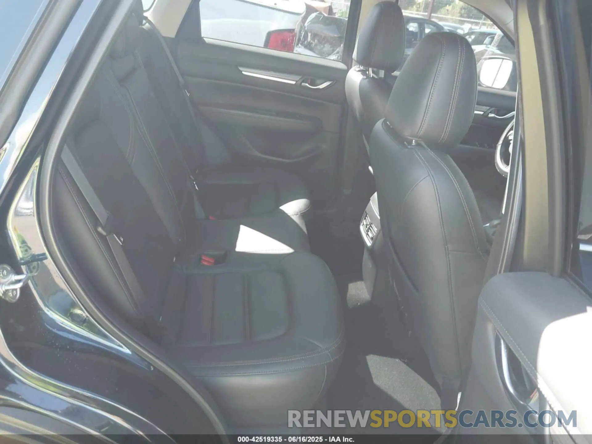 8 fotografías del automóvil dañado JM3KFBDM8P0202084 MAZDA CX-5 2023