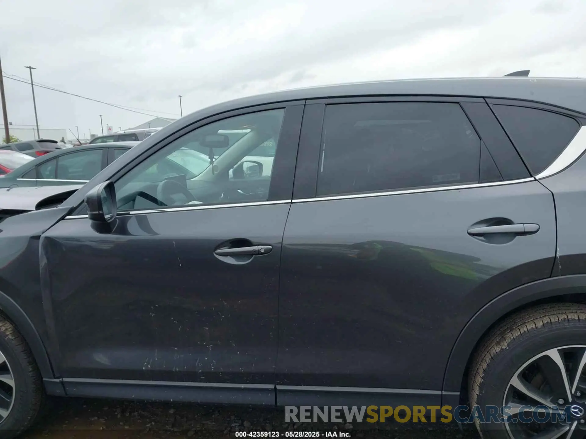 14 fotografías del automóvil dañado JM3KFBDMXP0142955 MAZDA CX-5 2023