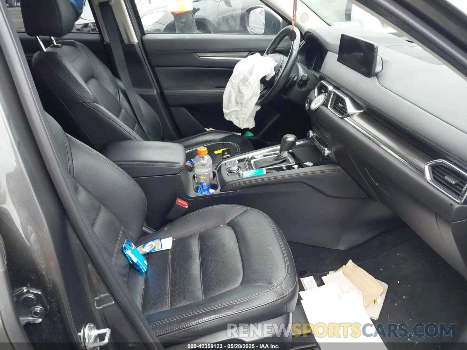 5 fotografías del automóvil dañado JM3KFBDMXP0142955 MAZDA CX-5 2023