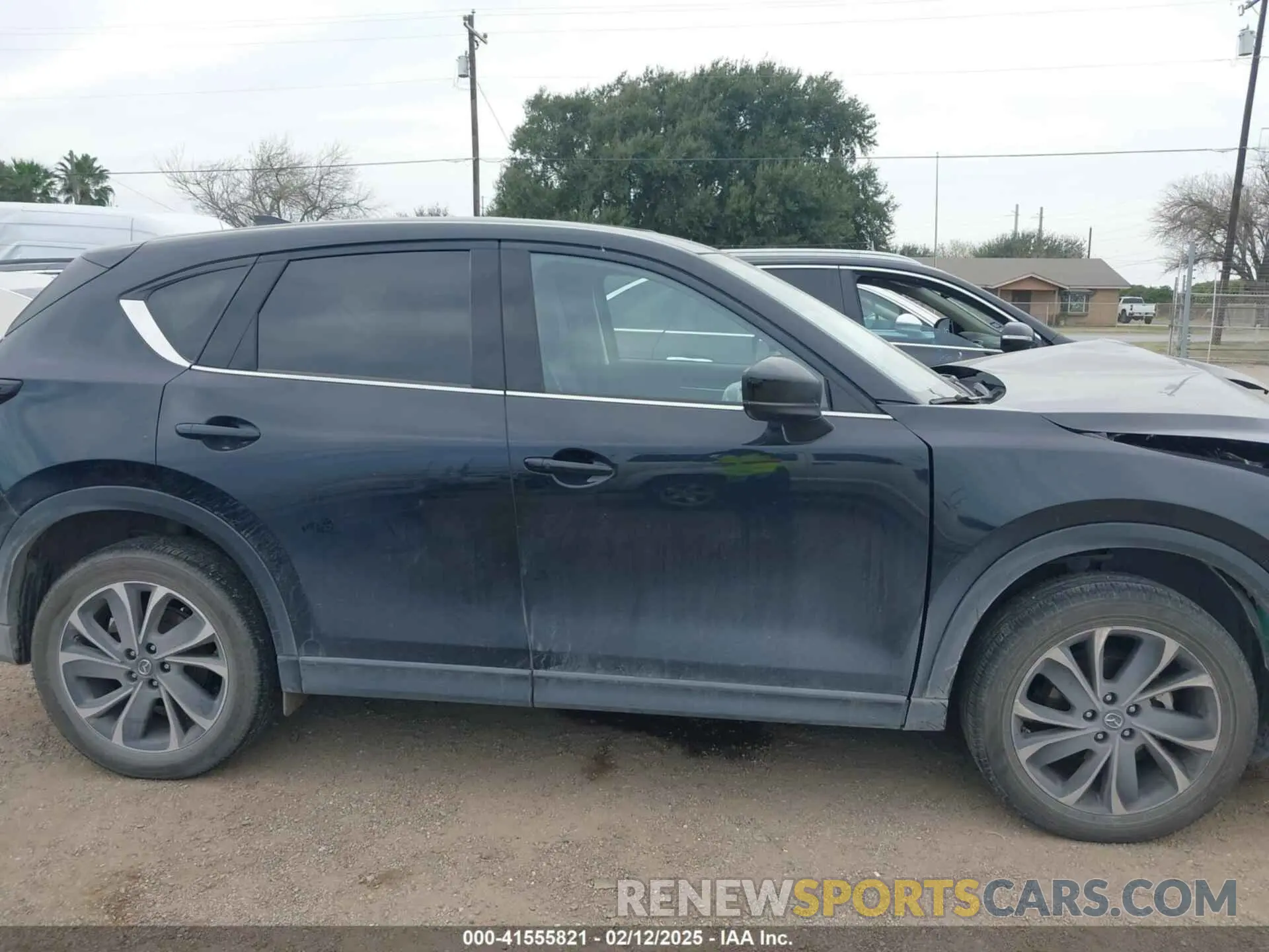13 fotografías del automóvil dañado JM3KFBDMXP0163644 MAZDA CX-5 2023