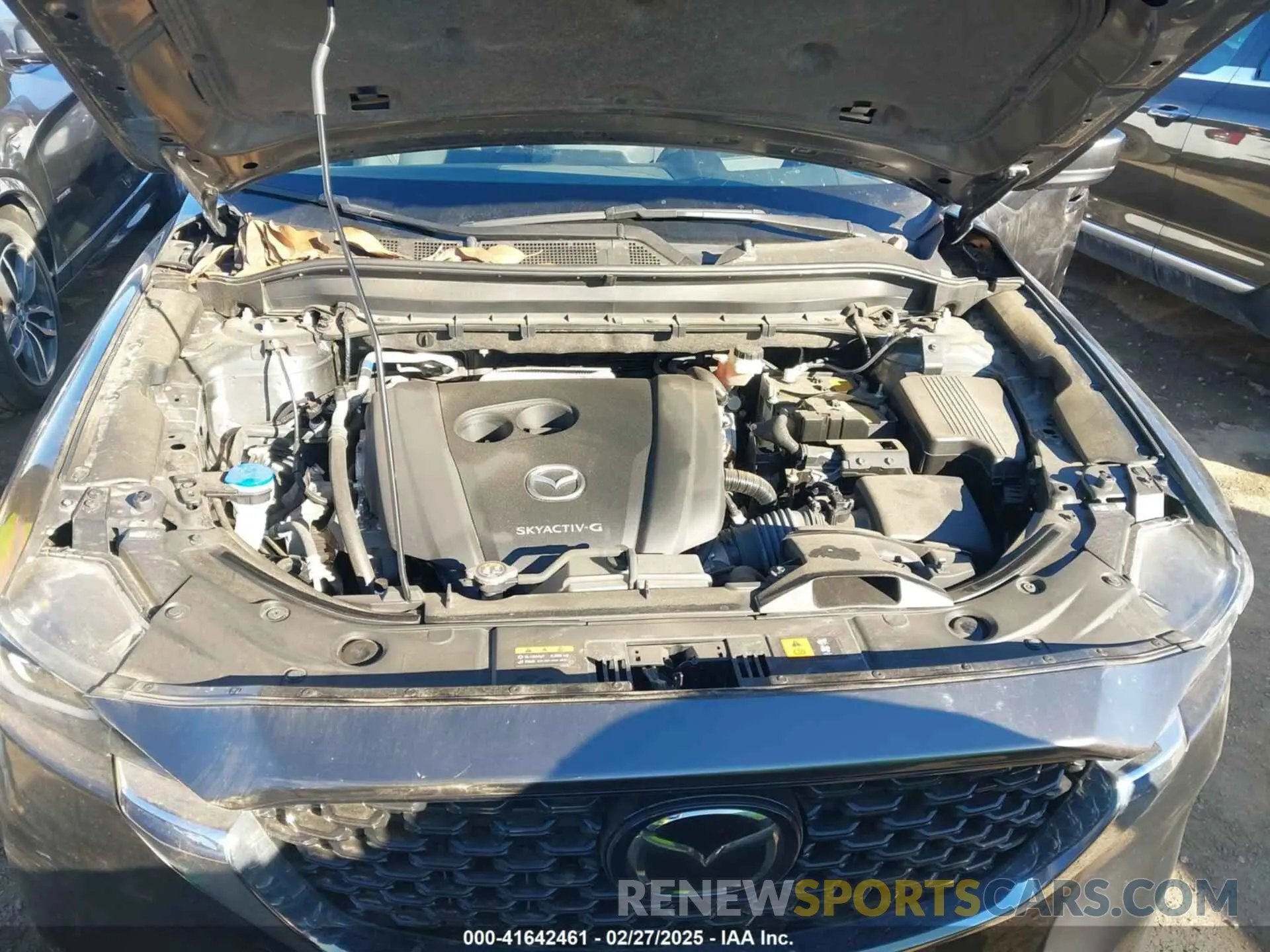 10 fotografías del automóvil dañado JM3KFBEM2P0163054 MAZDA CX-5 2023