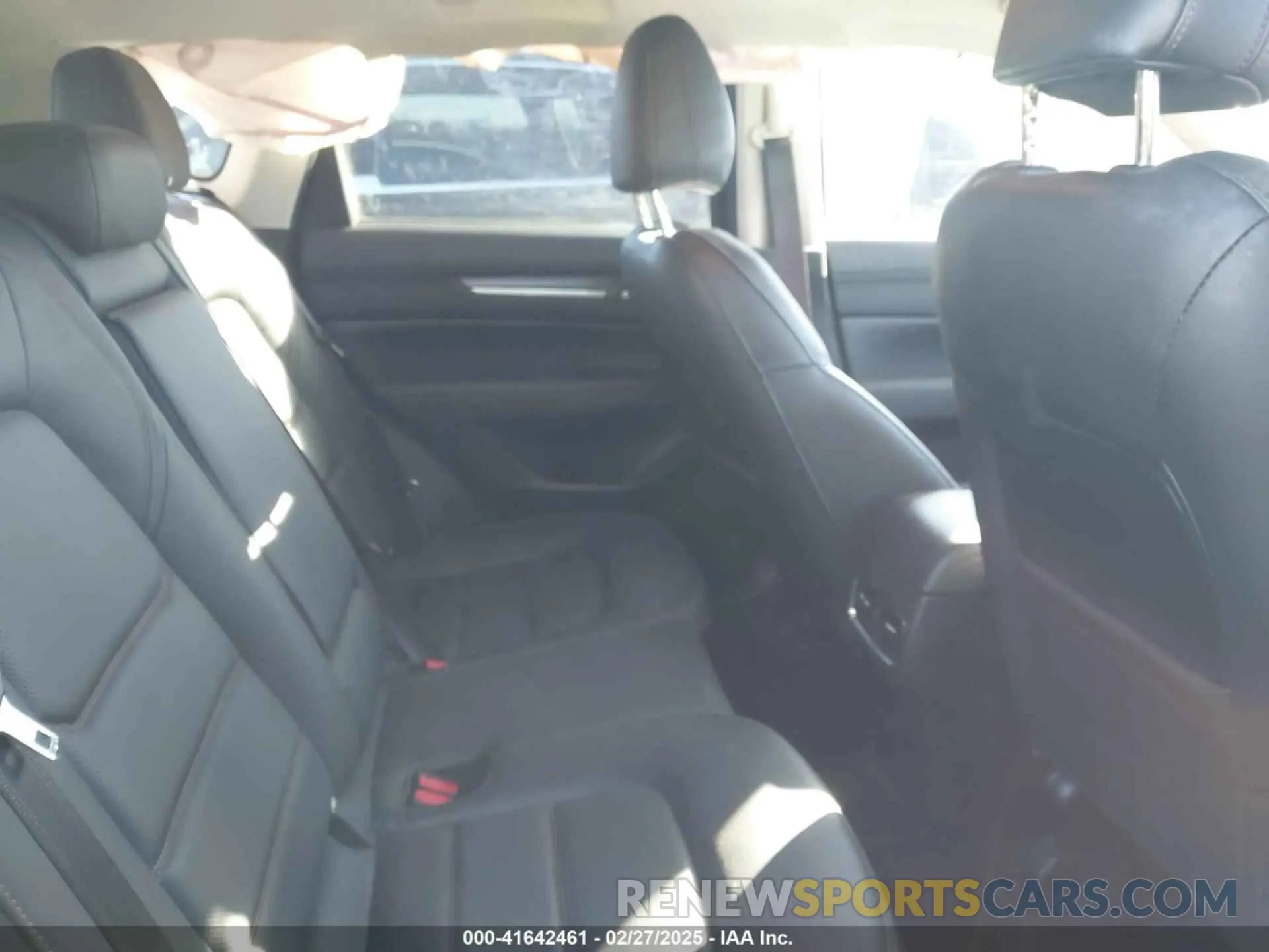 8 fotografías del automóvil dañado JM3KFBEM2P0163054 MAZDA CX-5 2023