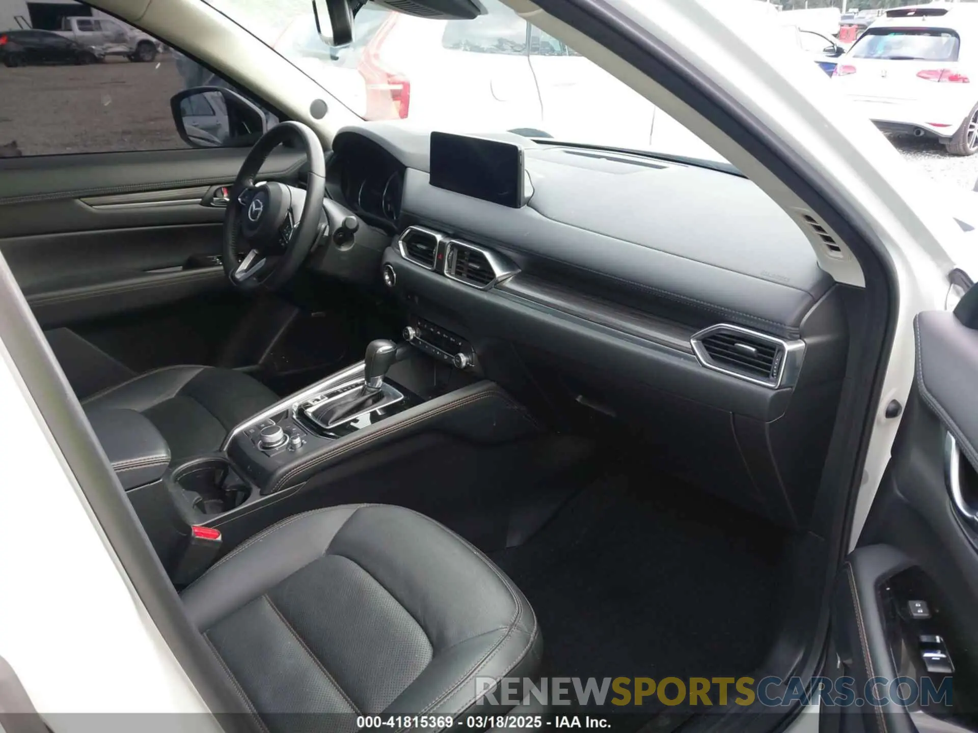 5 fotografías del automóvil dañado JM3KFBEM3P0236481 MAZDA CX-5 2023