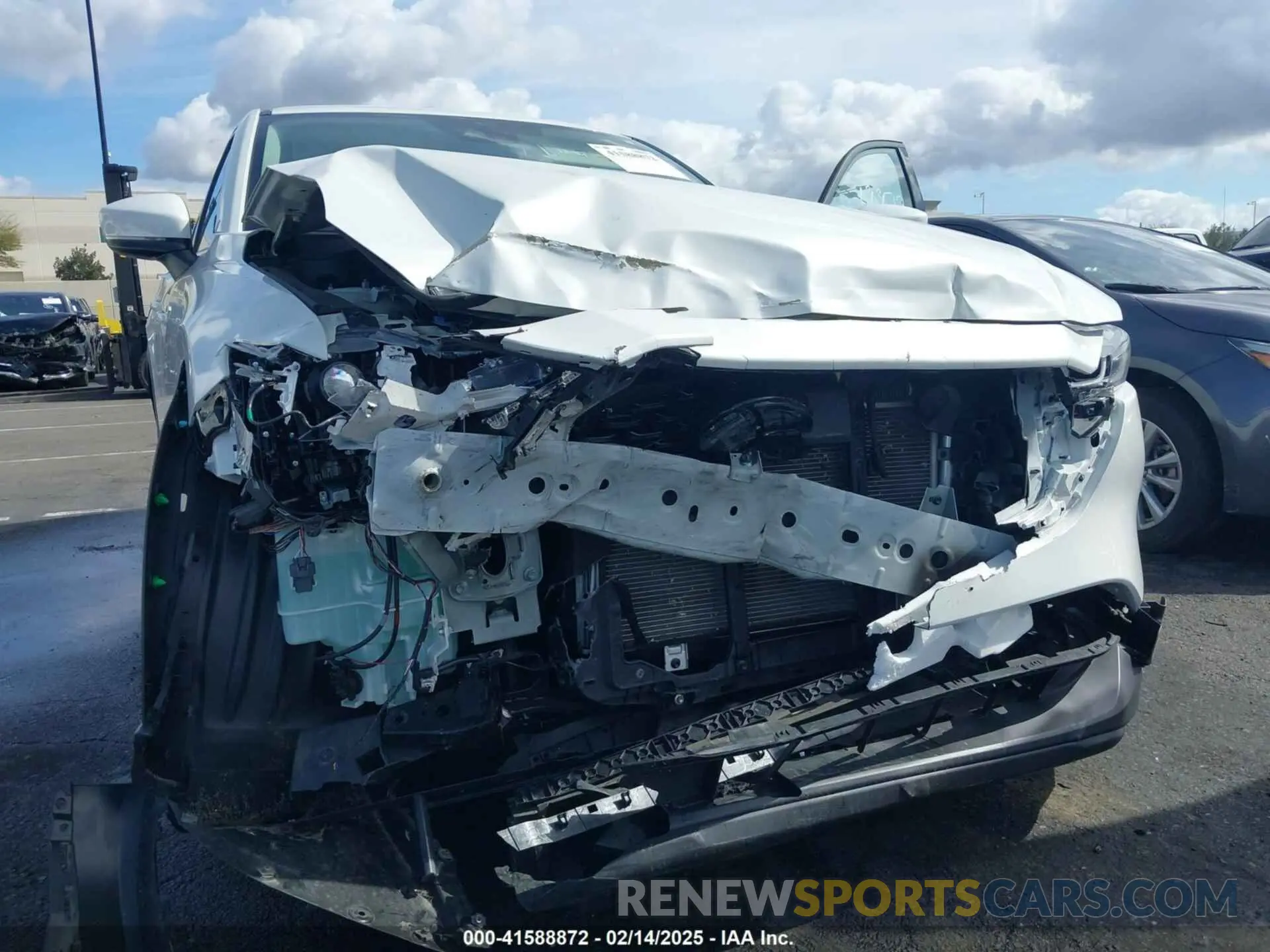 6 fotografías del automóvil dañado JM3KFBEM4P0112803 MAZDA CX-5 2023