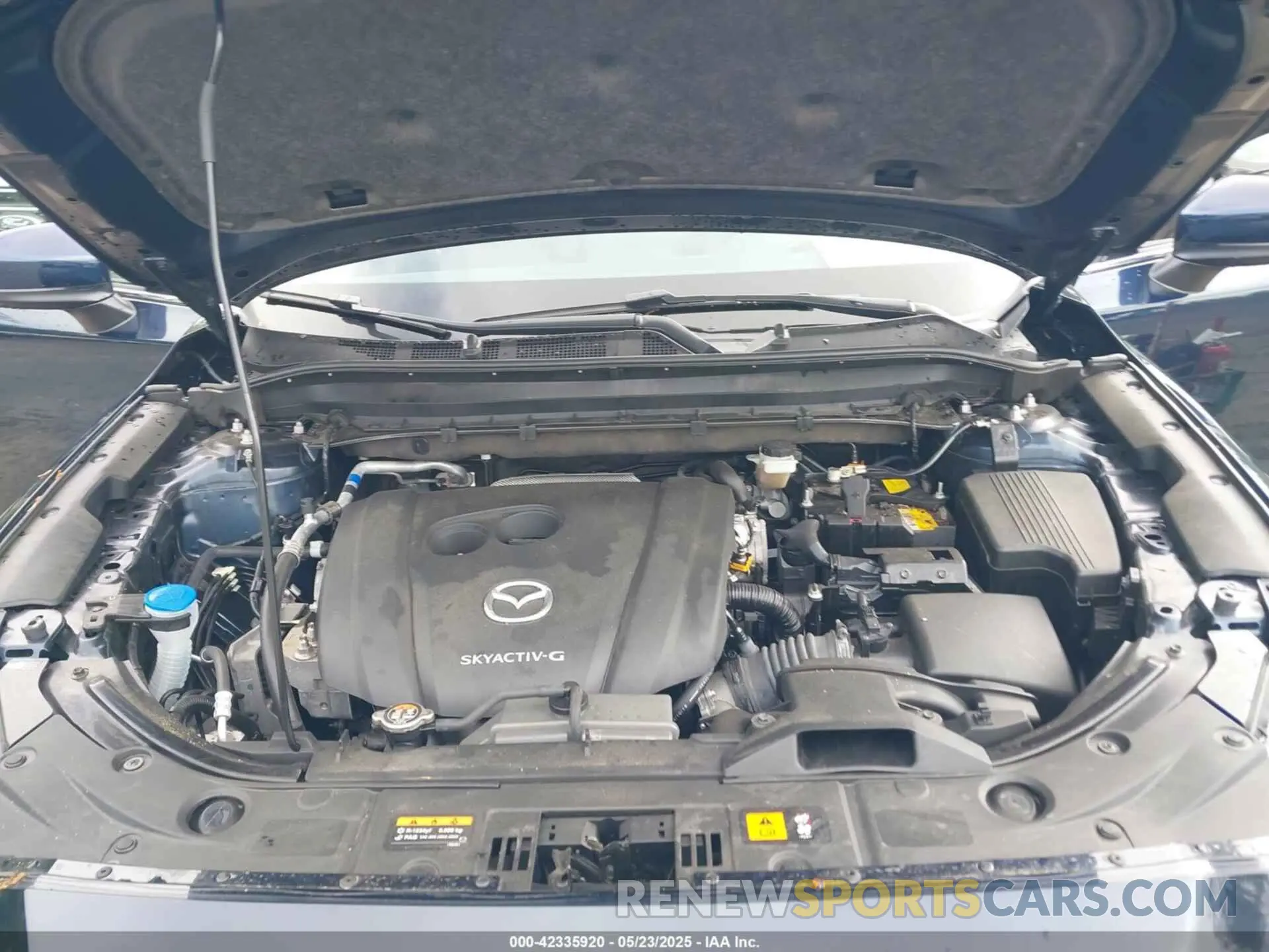 10 fotografías del automóvil dañado JM3KFBEM5P0203255 MAZDA CX-5 2023
