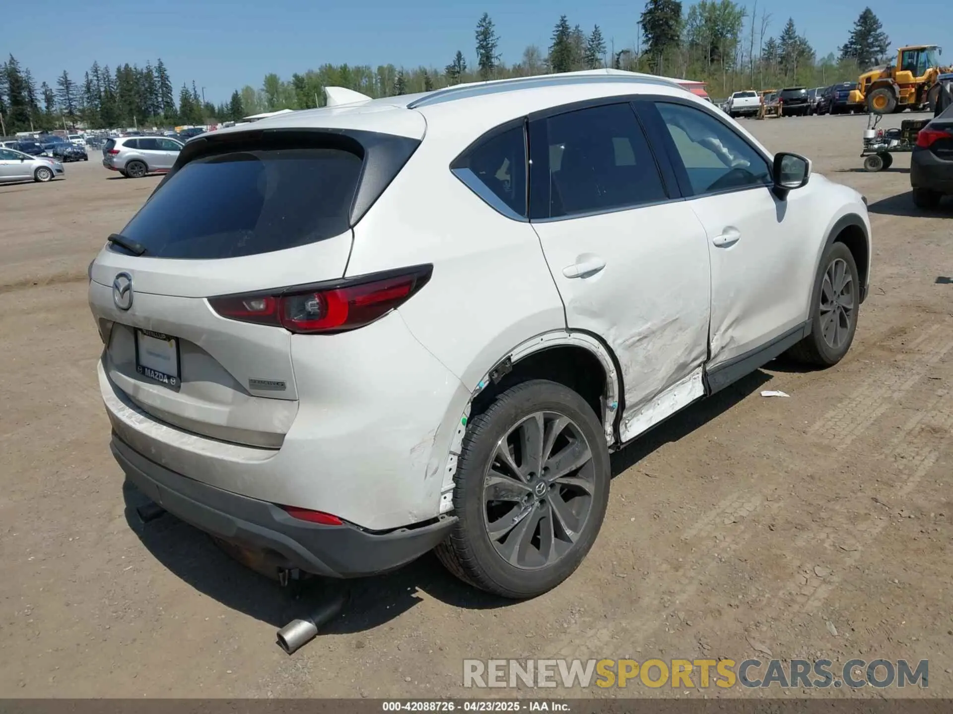 4 fotografías del automóvil dañado JM3KFBEM9P0132061 MAZDA CX-5 2023