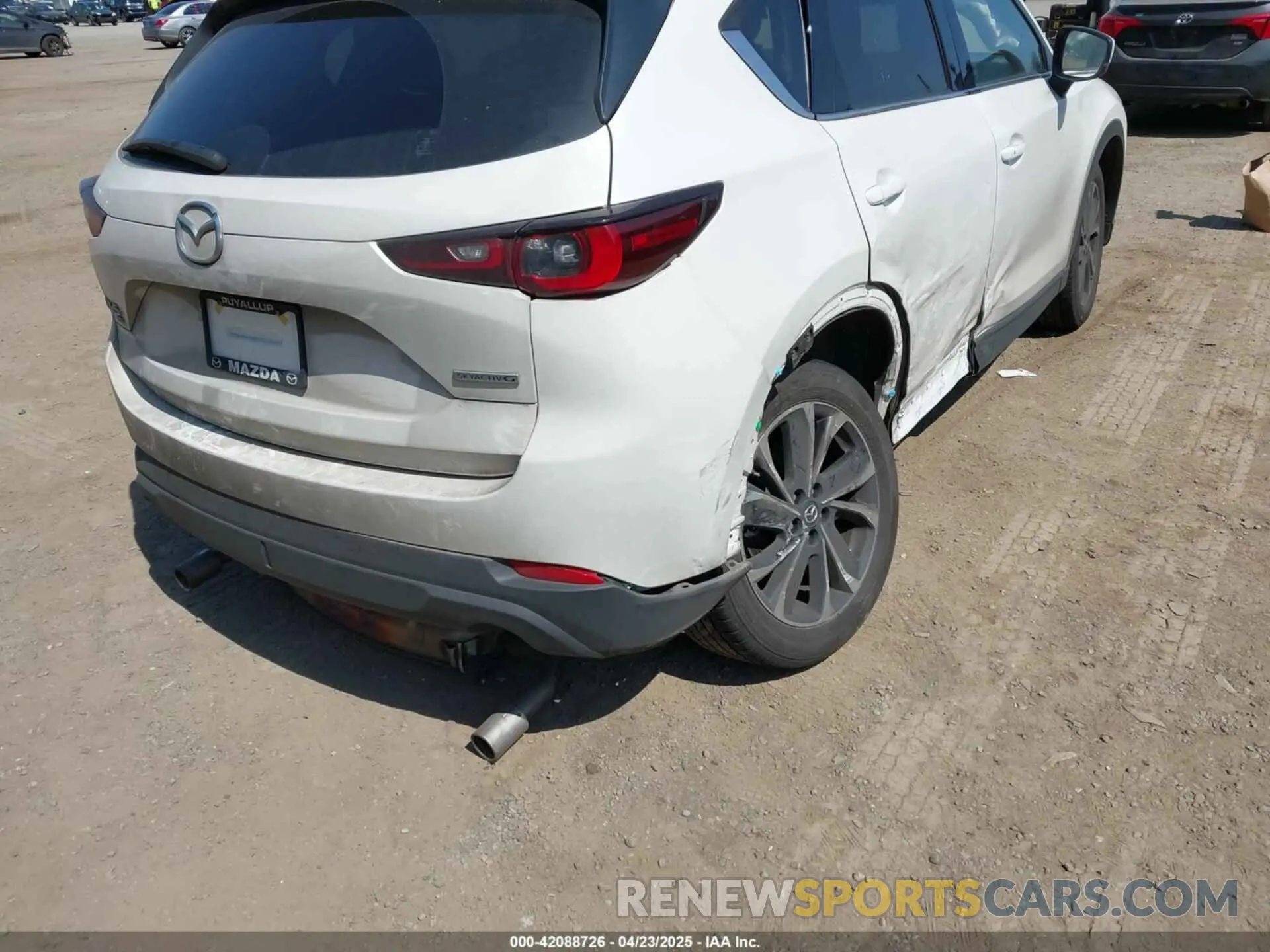 6 fotografías del automóvil dañado JM3KFBEM9P0132061 MAZDA CX-5 2023