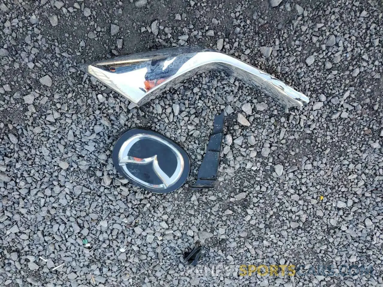 13 fotografías del automóvil dañado JM3KFBEY1P0229032 MAZDA CX-5 2023