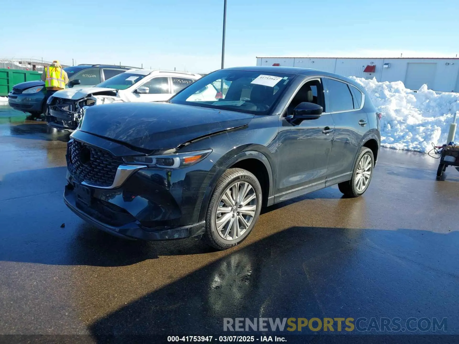 2 fotografías del automóvil dañado JM3KFBXY2P0128644 MAZDA CX-5 2023