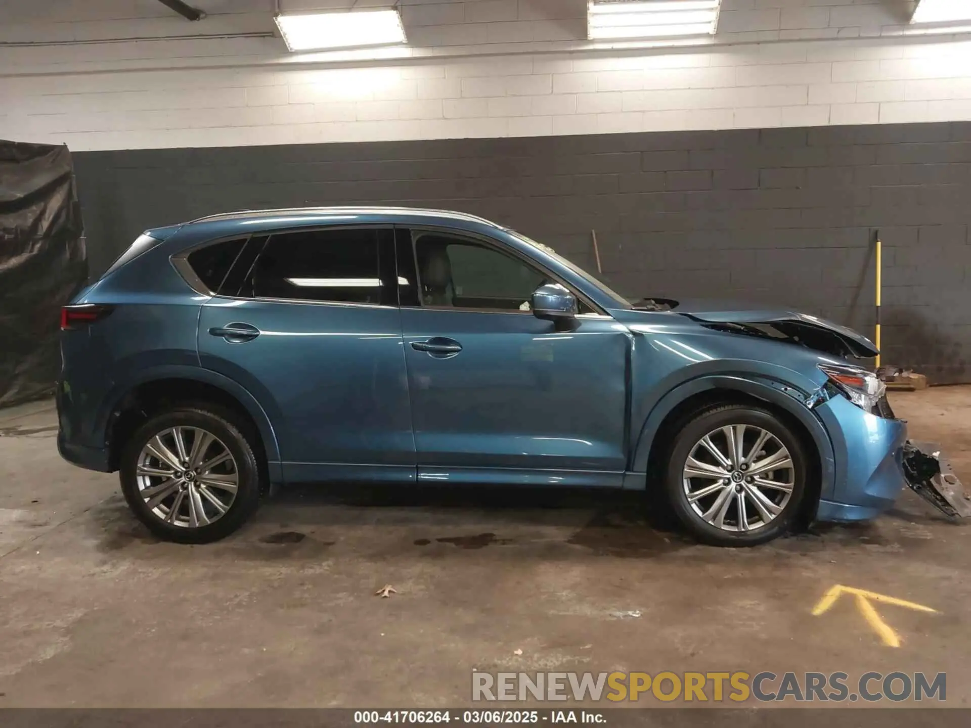 13 fotografías del automóvil dañado JM3KFBXY4P0120187 MAZDA CX-5 2023