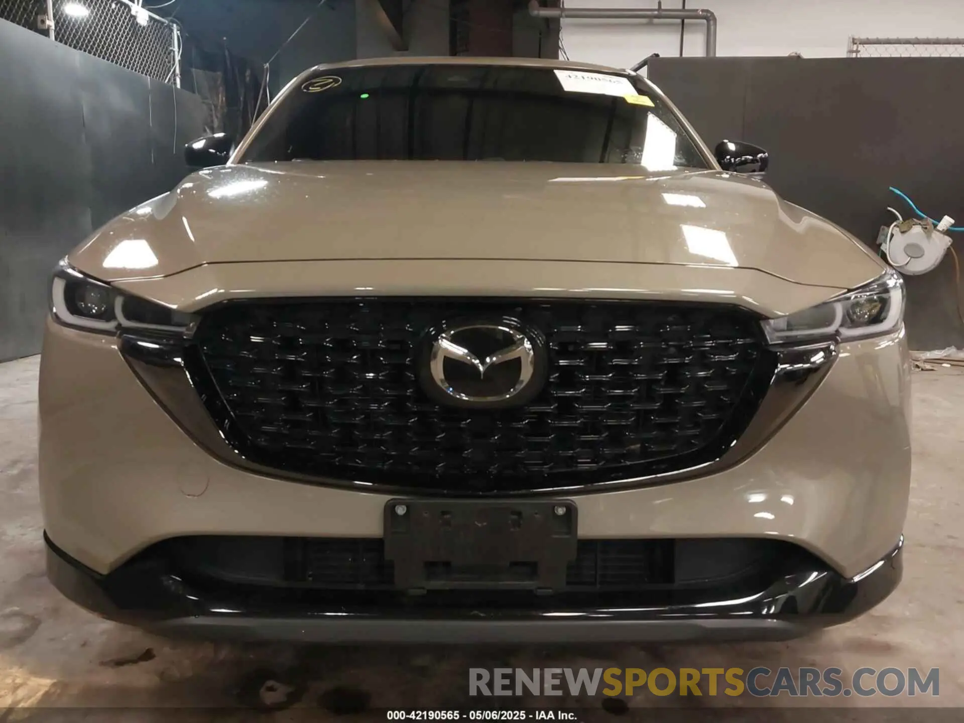 12 fotografías del automóvil dañado JM3KFBAY9R0424756 MAZDA CX-5 2024