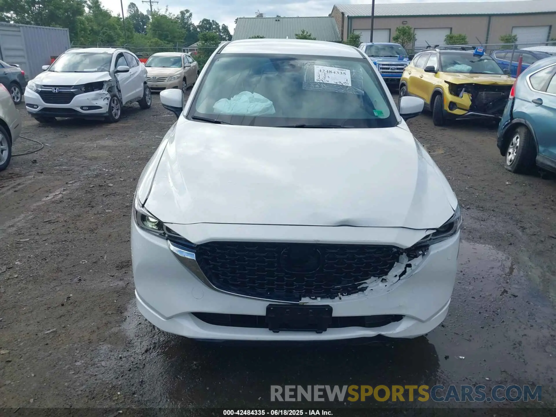 13 fotografías del automóvil dañado JM3KFBBL0R0409114 MAZDA CX-5 2024