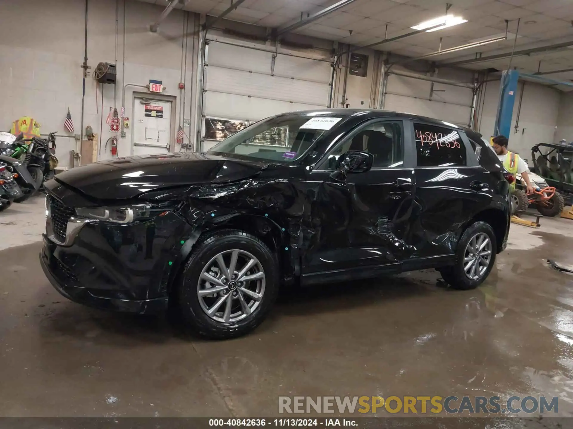 15 fotografías del automóvil dañado JM3KFBBL0R0494746 MAZDA CX-5 2024