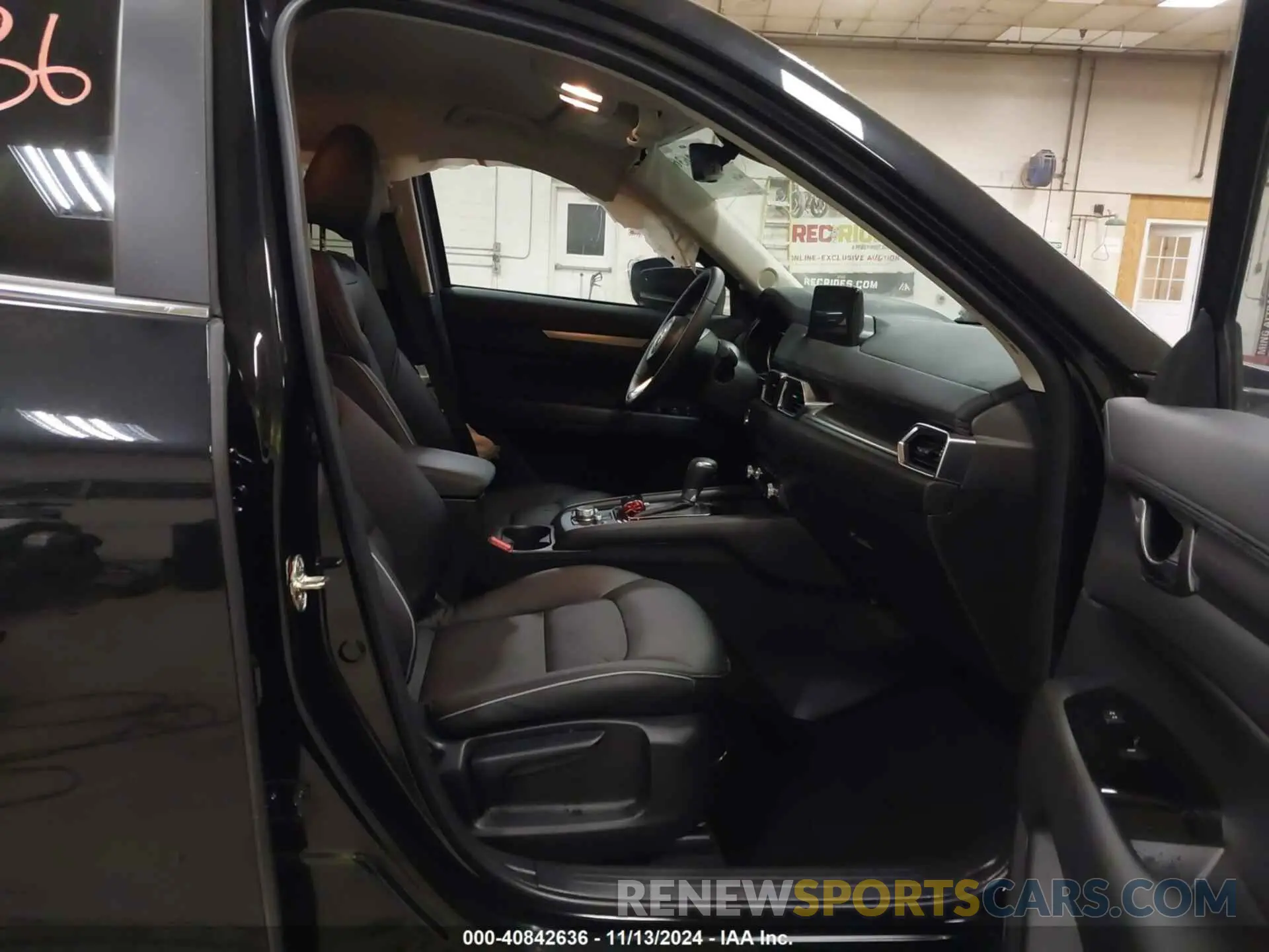 5 fotografías del automóvil dañado JM3KFBBL0R0494746 MAZDA CX-5 2024