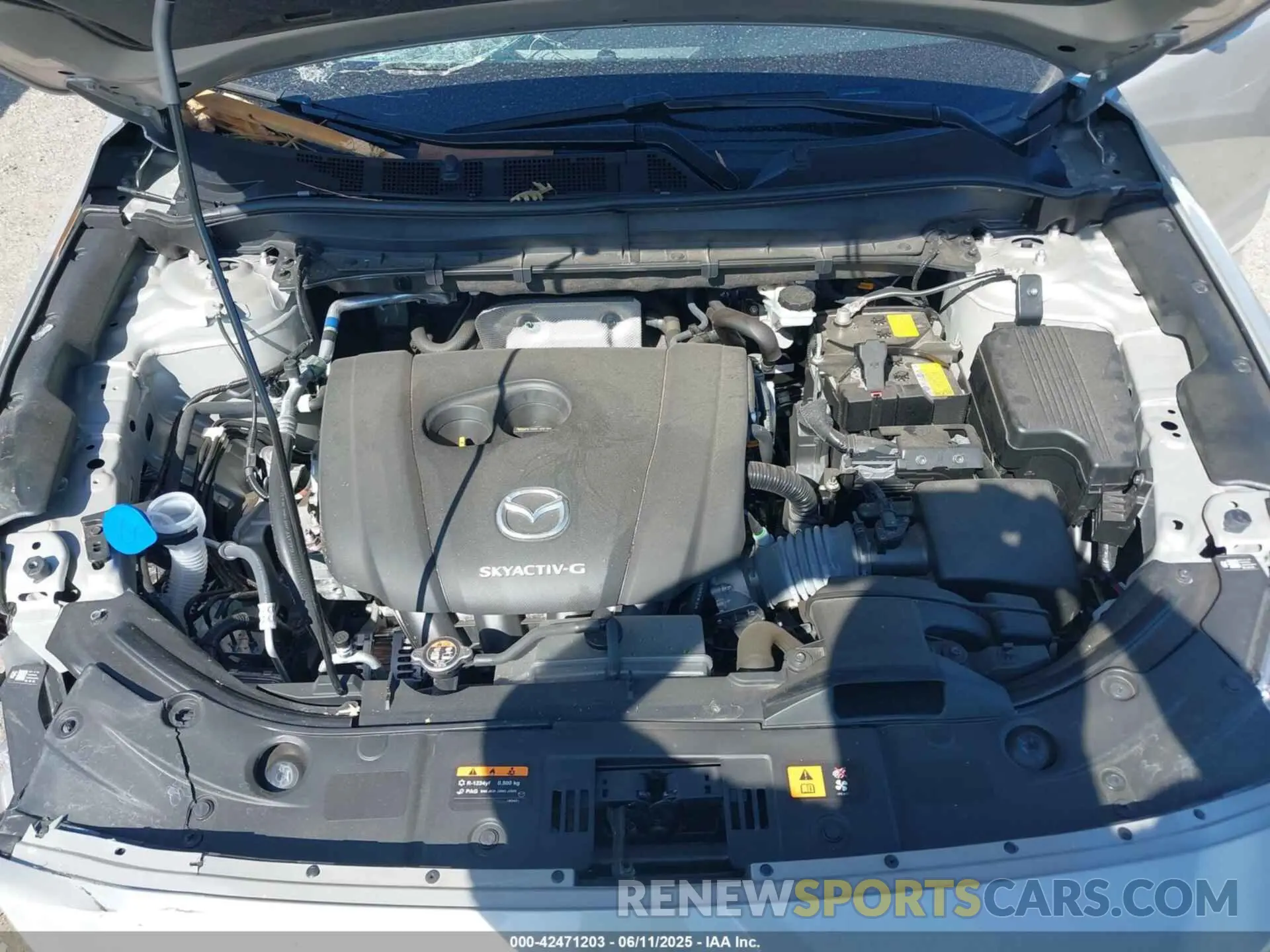 10 fotografías del automóvil dañado JM3KFBBL2R0400382 MAZDA CX-5 2024