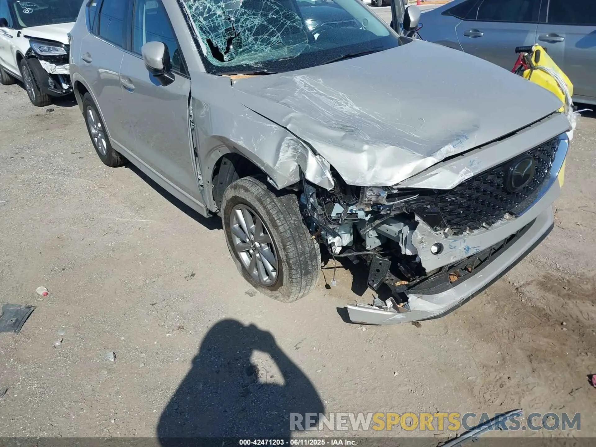 6 fotografías del automóvil dañado JM3KFBBL2R0400382 MAZDA CX-5 2024