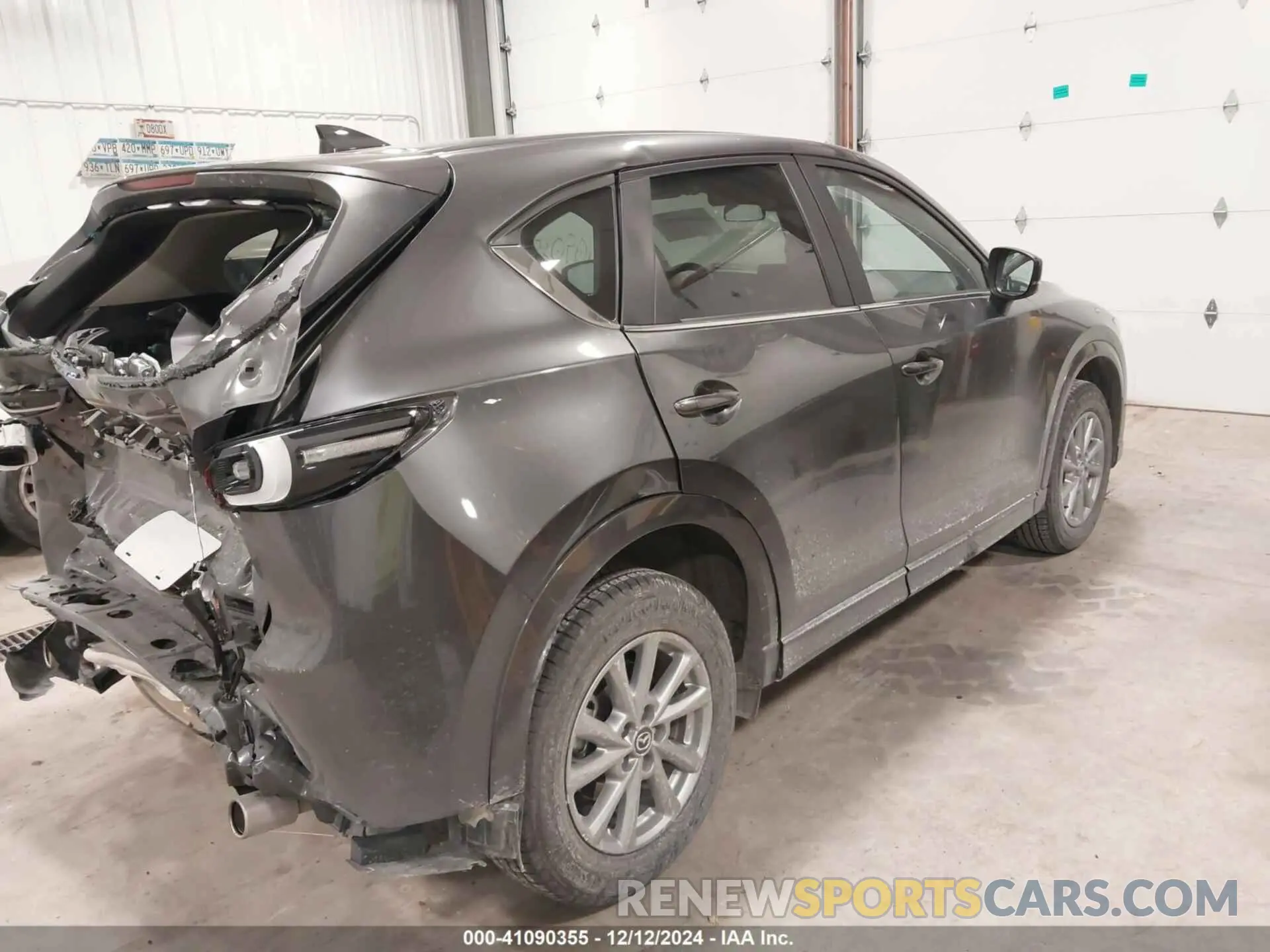 4 fotografías del automóvil dañado JM3KFBBL3R0403081 MAZDA CX-5 2024