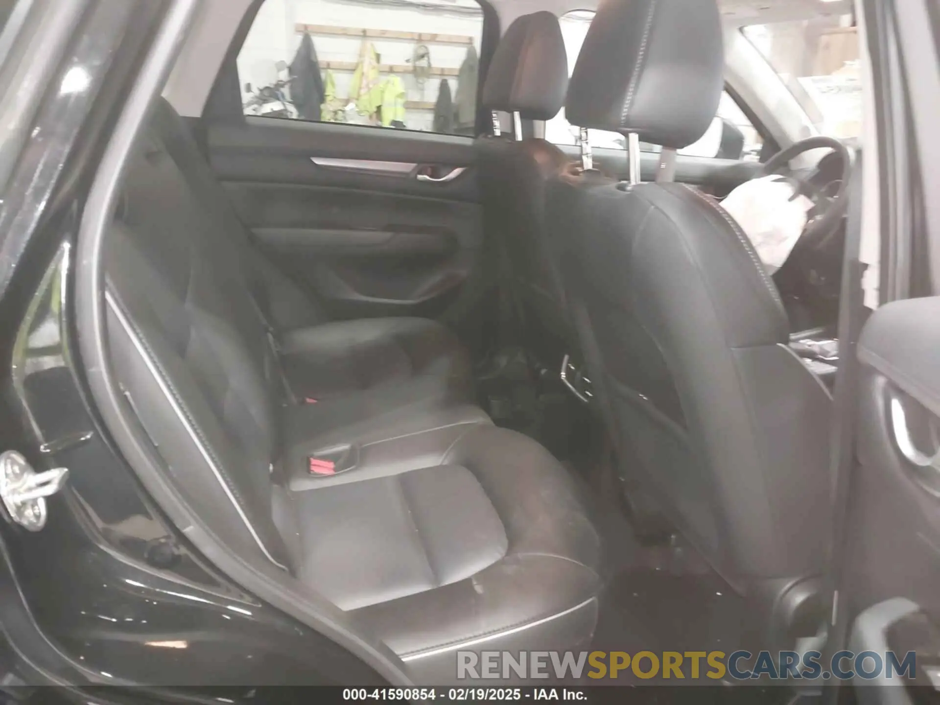 8 fotografías del automóvil dañado JM3KFBBL4R0442472 MAZDA CX-5 2024