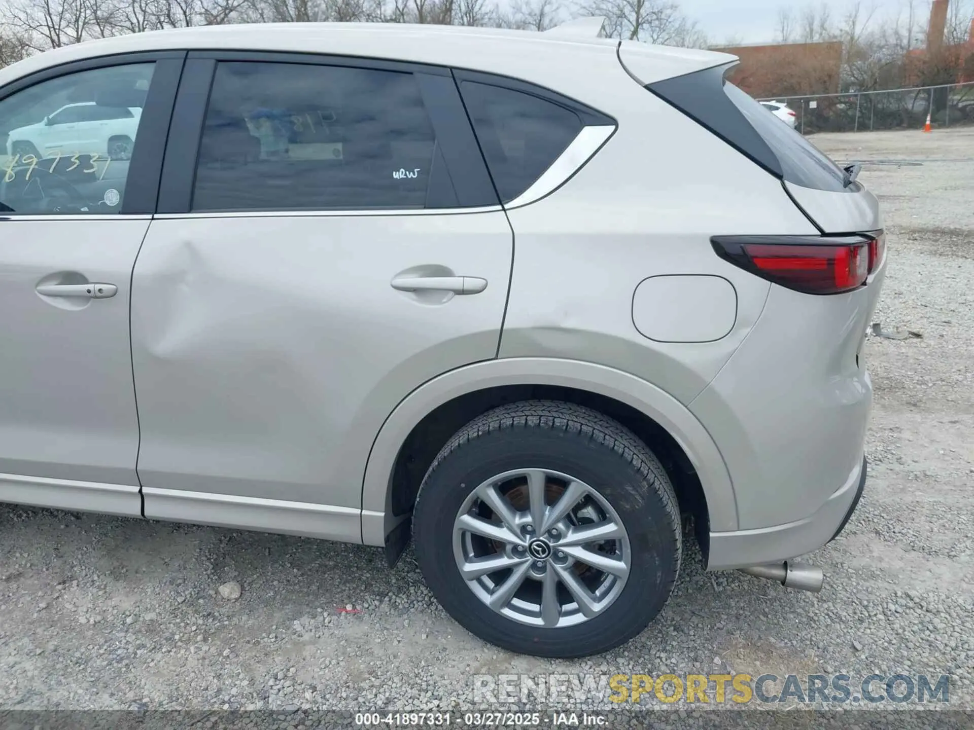 19 fotografías del automóvil dañado JM3KFBBL4R0447137 MAZDA CX-5 2024