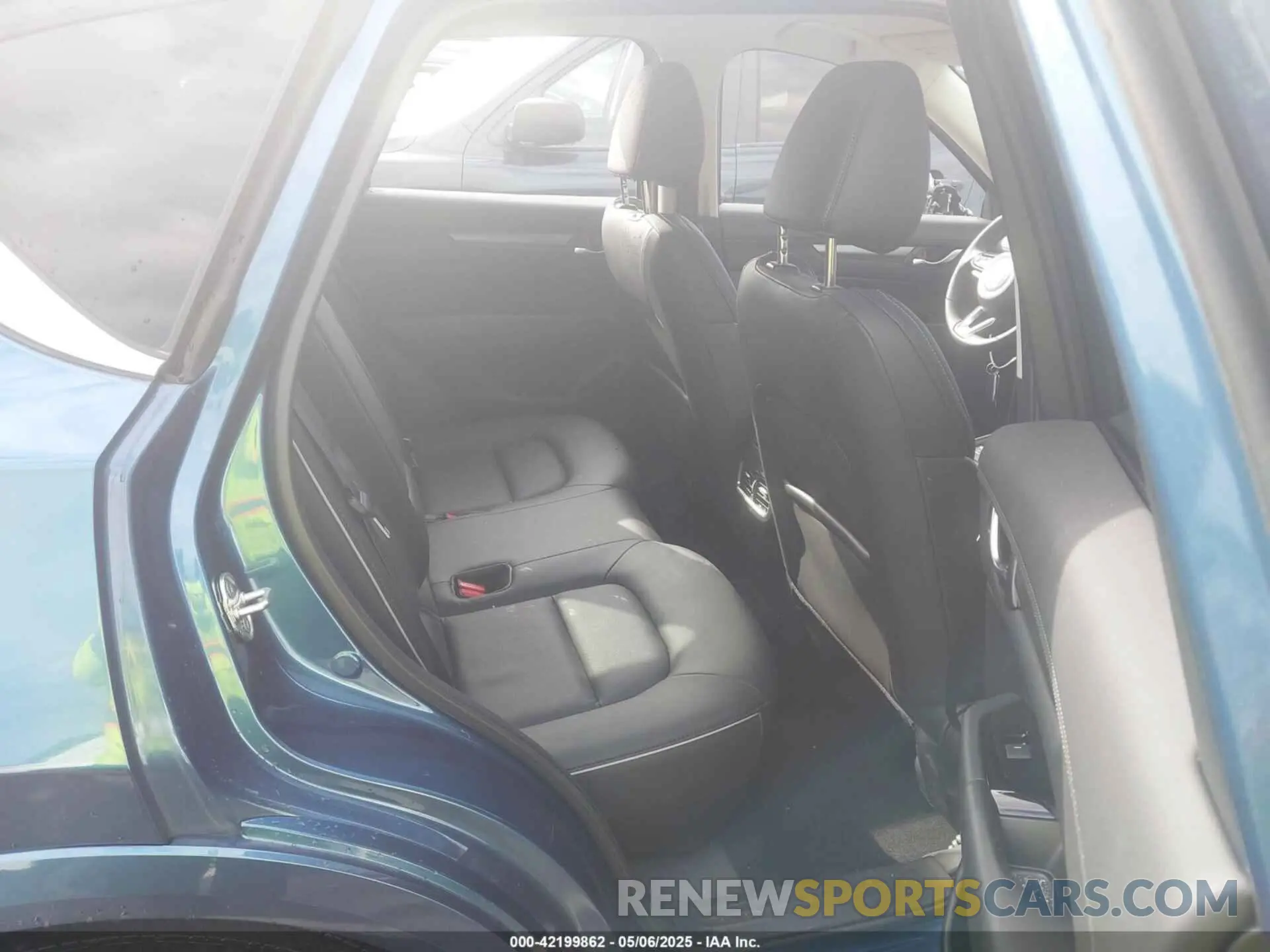 8 fotografías del automóvil dañado JM3KFBBL5R0474587 MAZDA CX-5 2024