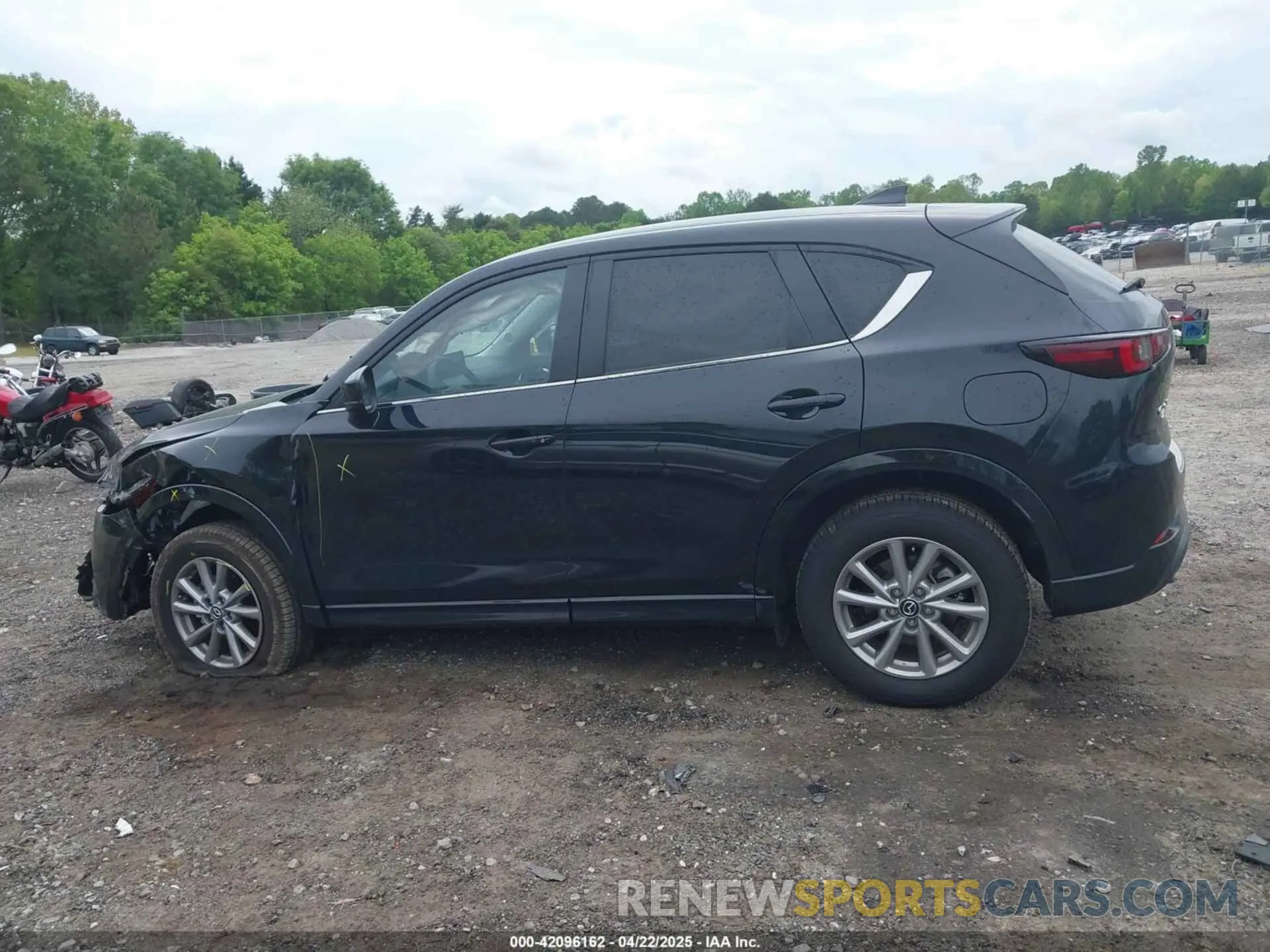 14 fotografías del automóvil dañado JM3KFBBL5R0475545 MAZDA CX-5 2024