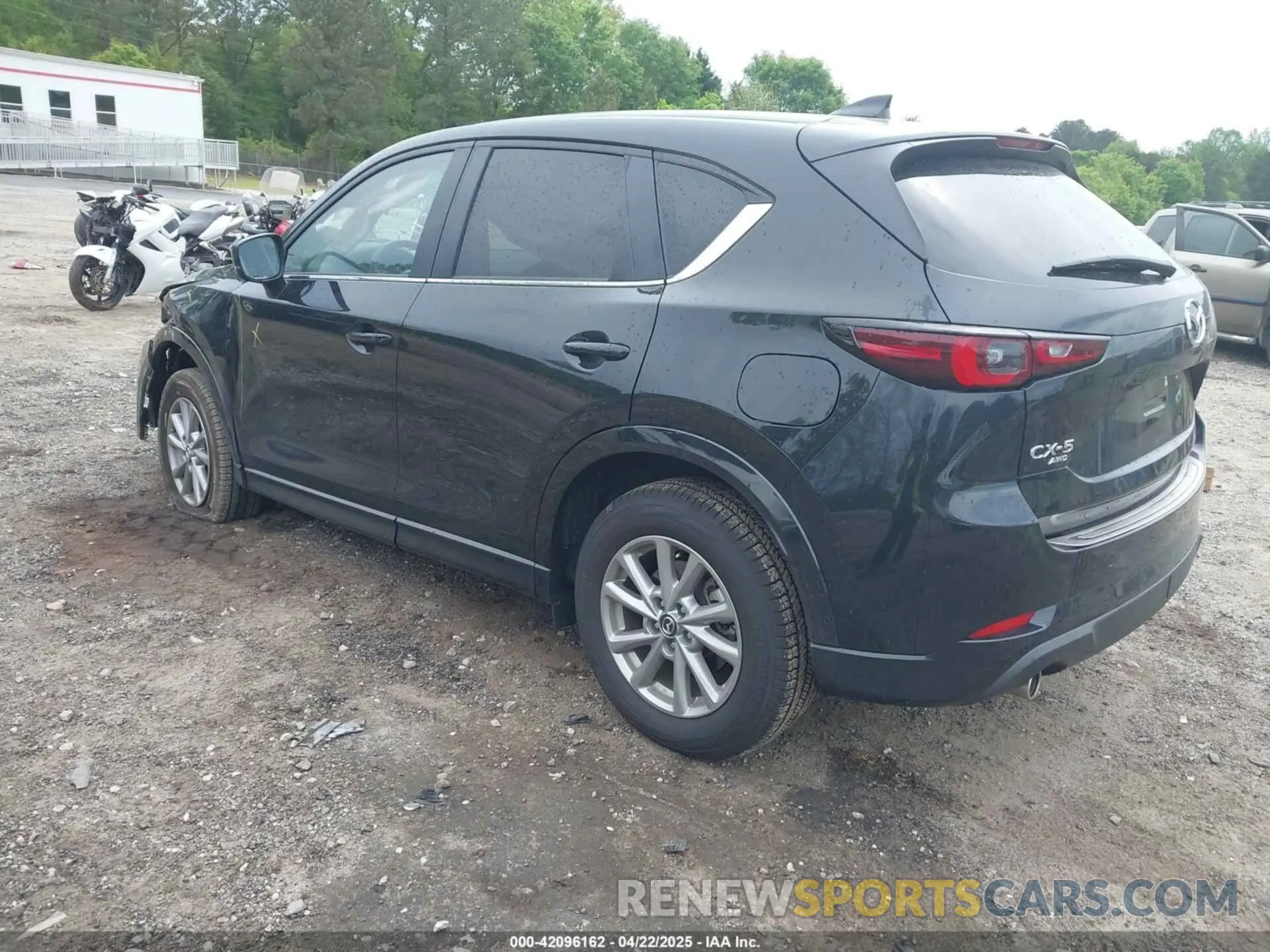 3 fotografías del automóvil dañado JM3KFBBL5R0475545 MAZDA CX-5 2024