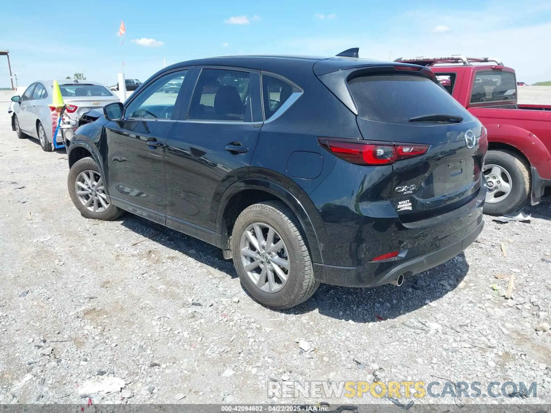 3 fotografías del automóvil dañado JM3KFBBL5R0480597 MAZDA CX-5 2024