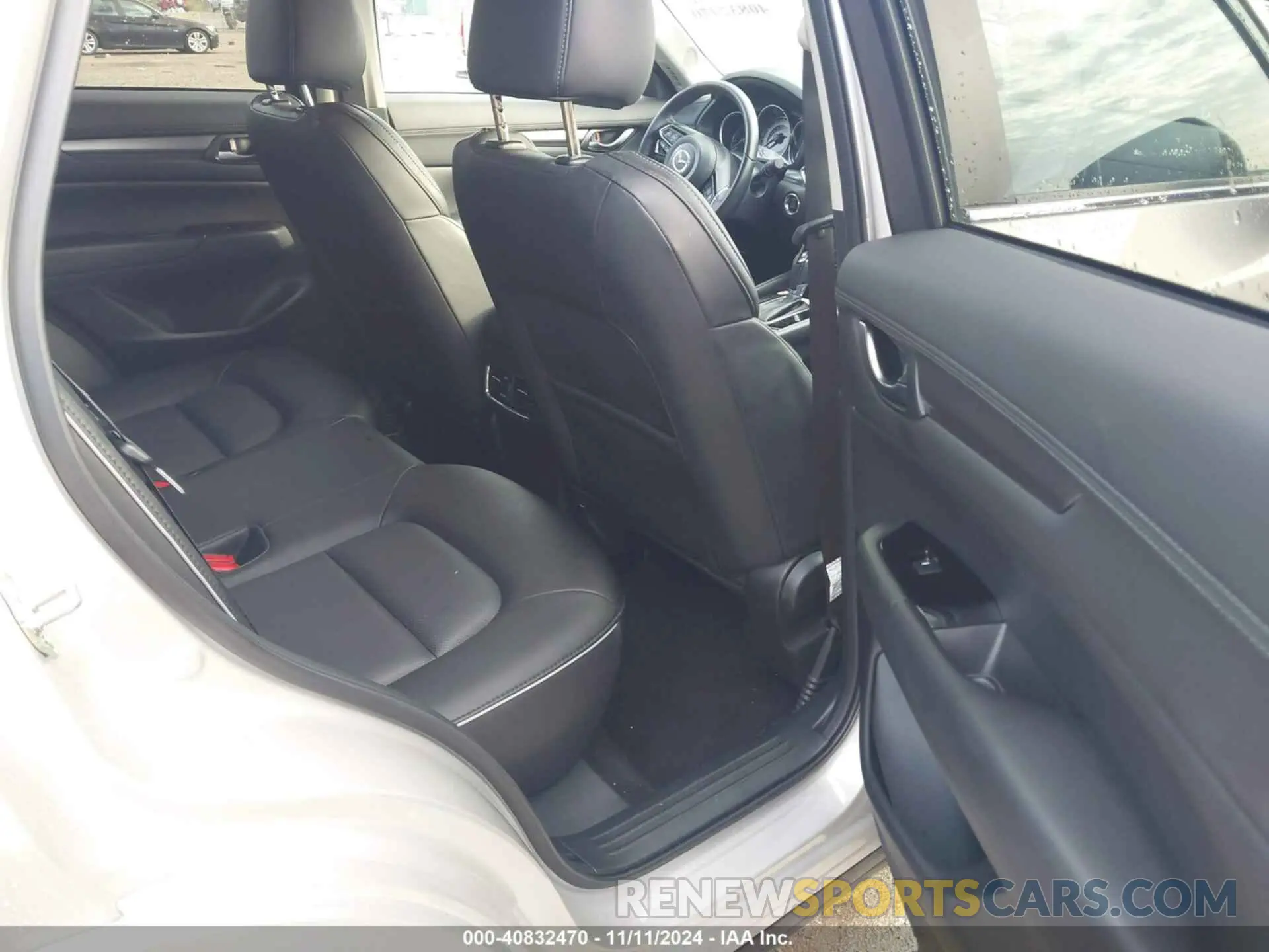 8 fotografías del automóvil dañado JM3KFBBL5R0502498 MAZDA CX-5 2024