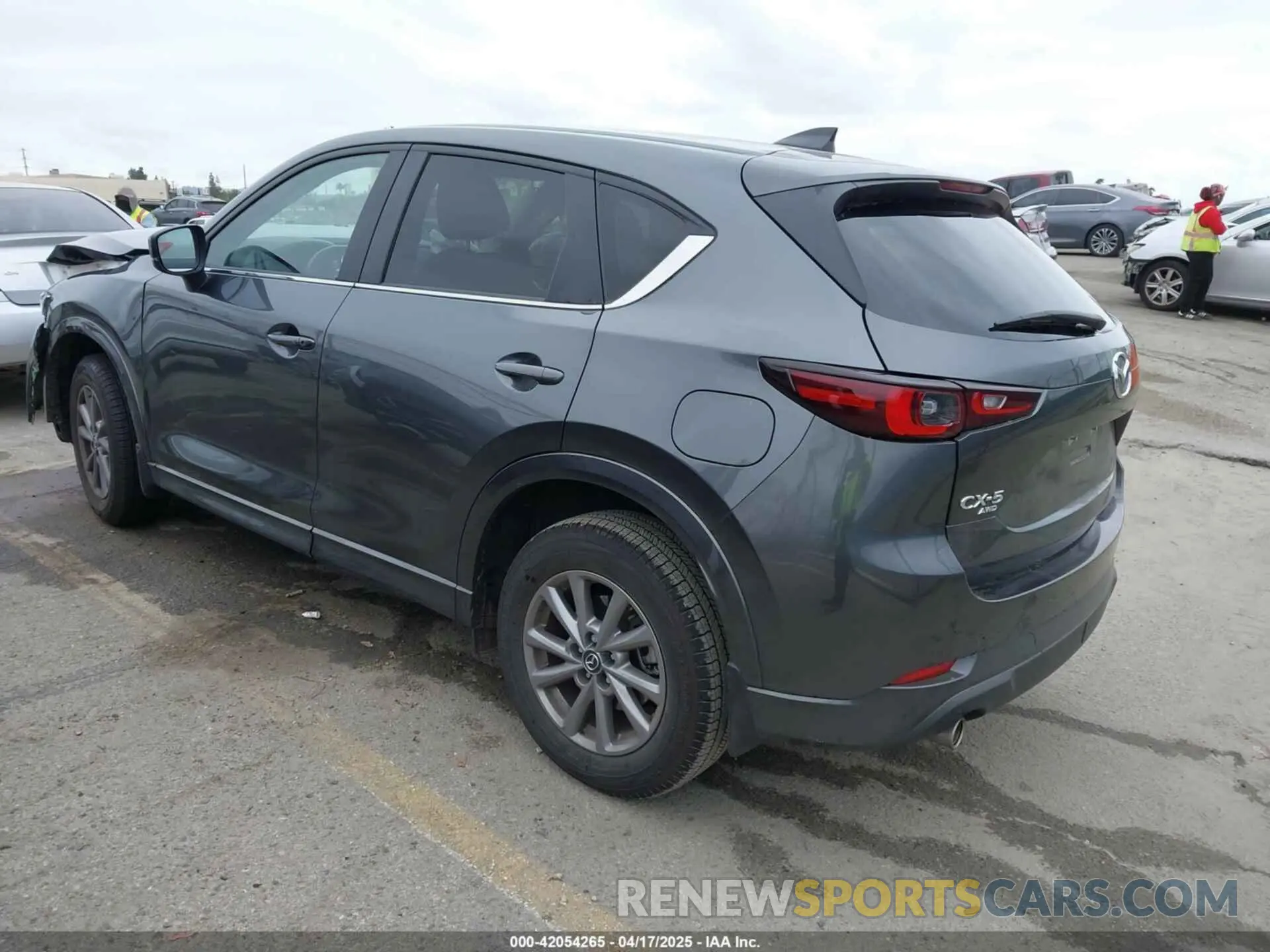 3 fotografías del automóvil dañado JM3KFBBL6R0526163 MAZDA CX-5 2024