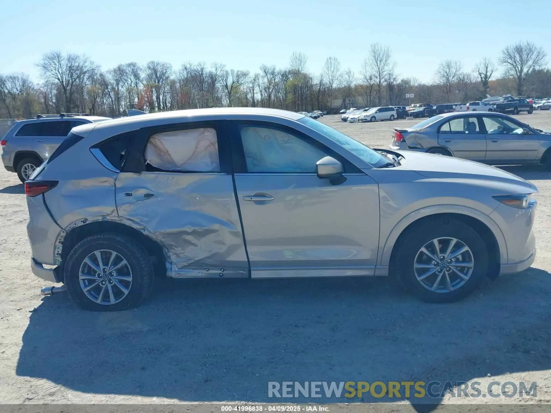 13 fotografías del automóvil dañado JM3KFBBL6R0536790 MAZDA CX-5 2024