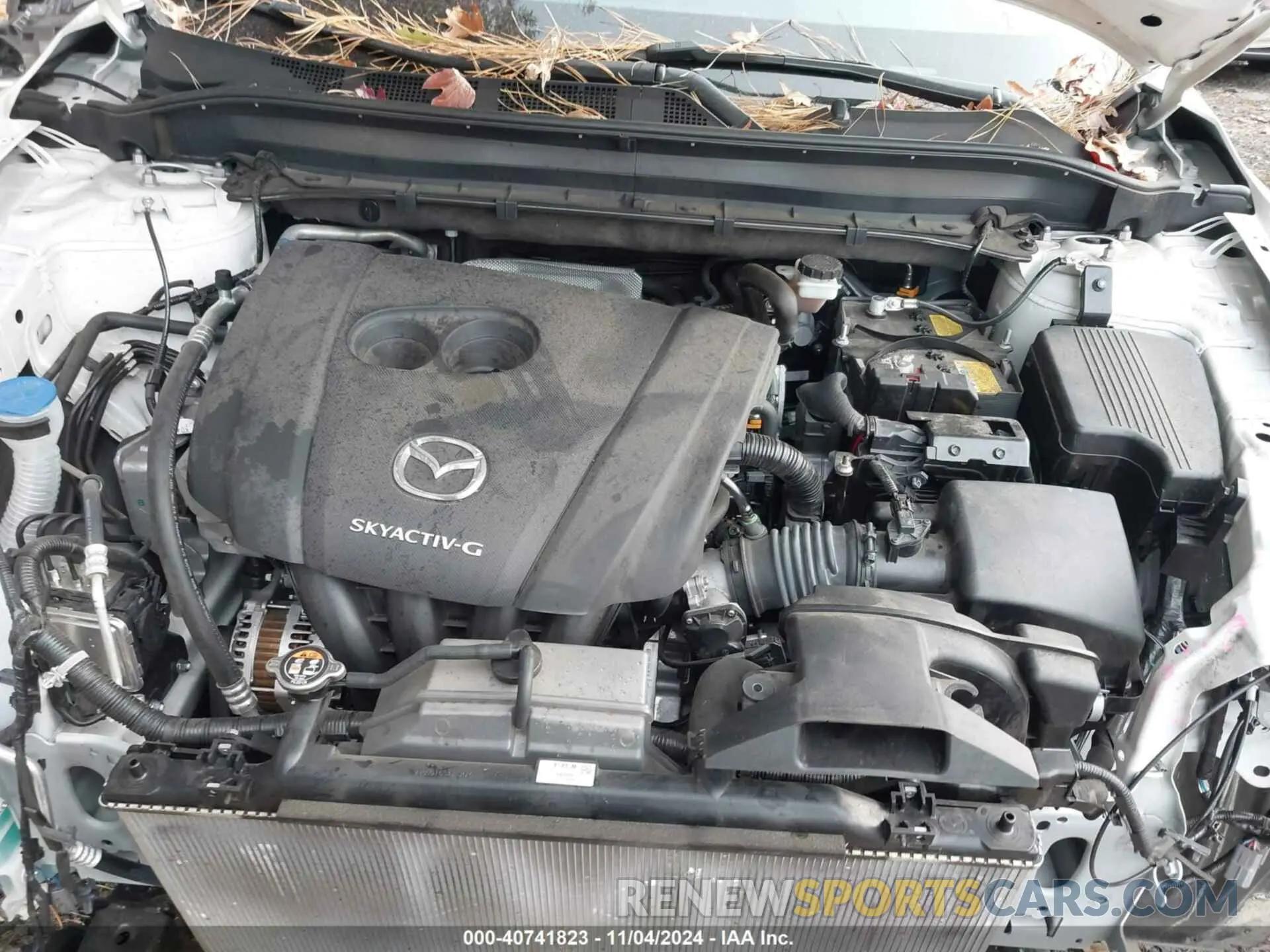 10 fotografías del automóvil dañado JM3KFBBL8R0448050 MAZDA CX-5 2024
