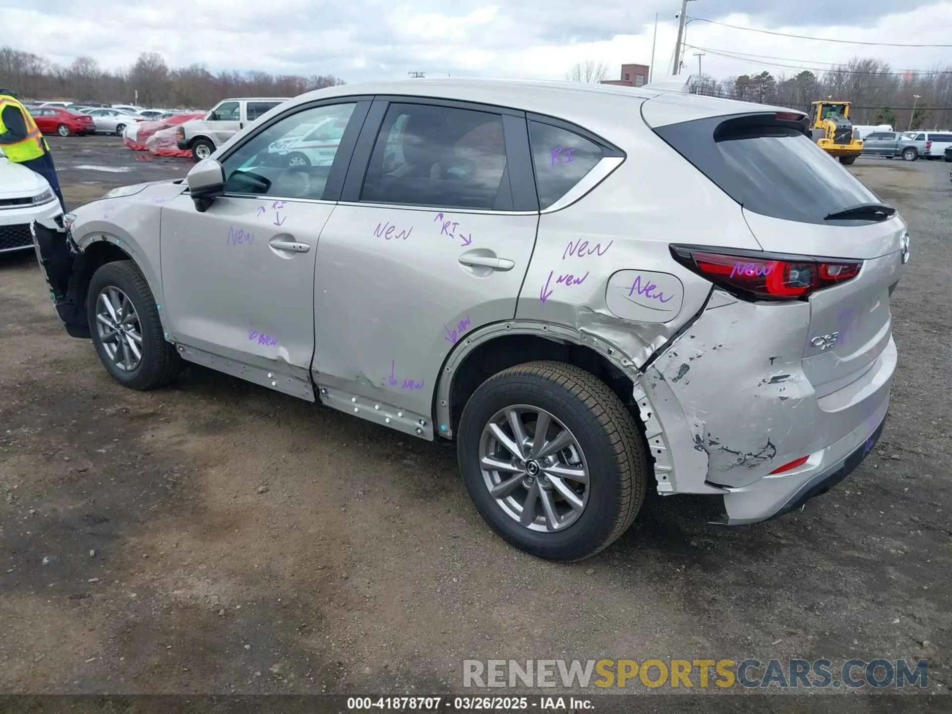 3 fotografías del automóvil dañado JM3KFBBL8R0483056 MAZDA CX-5 2024