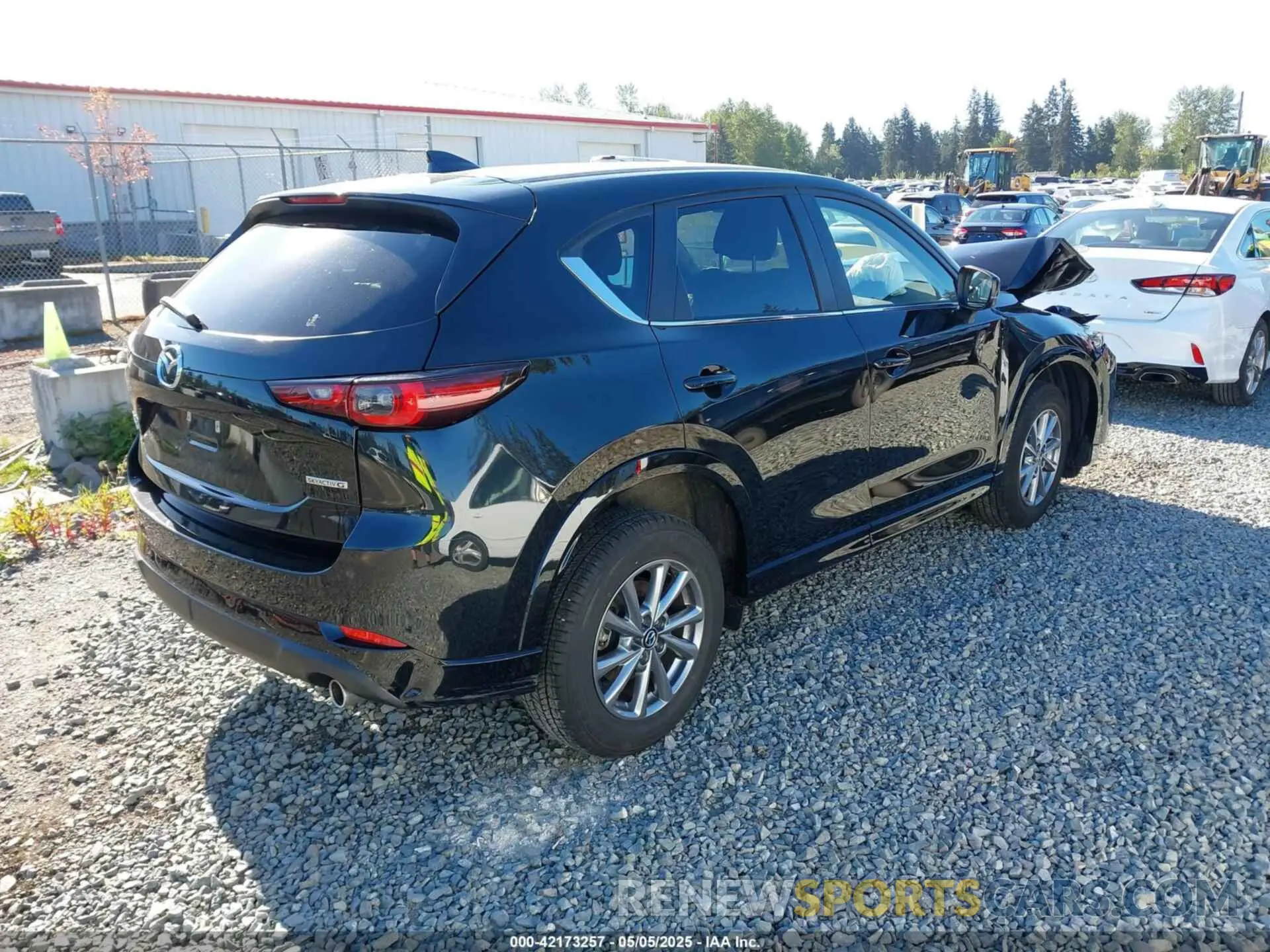 4 fotografías del automóvil dañado JM3KFBBL8R0483123 MAZDA CX-5 2024