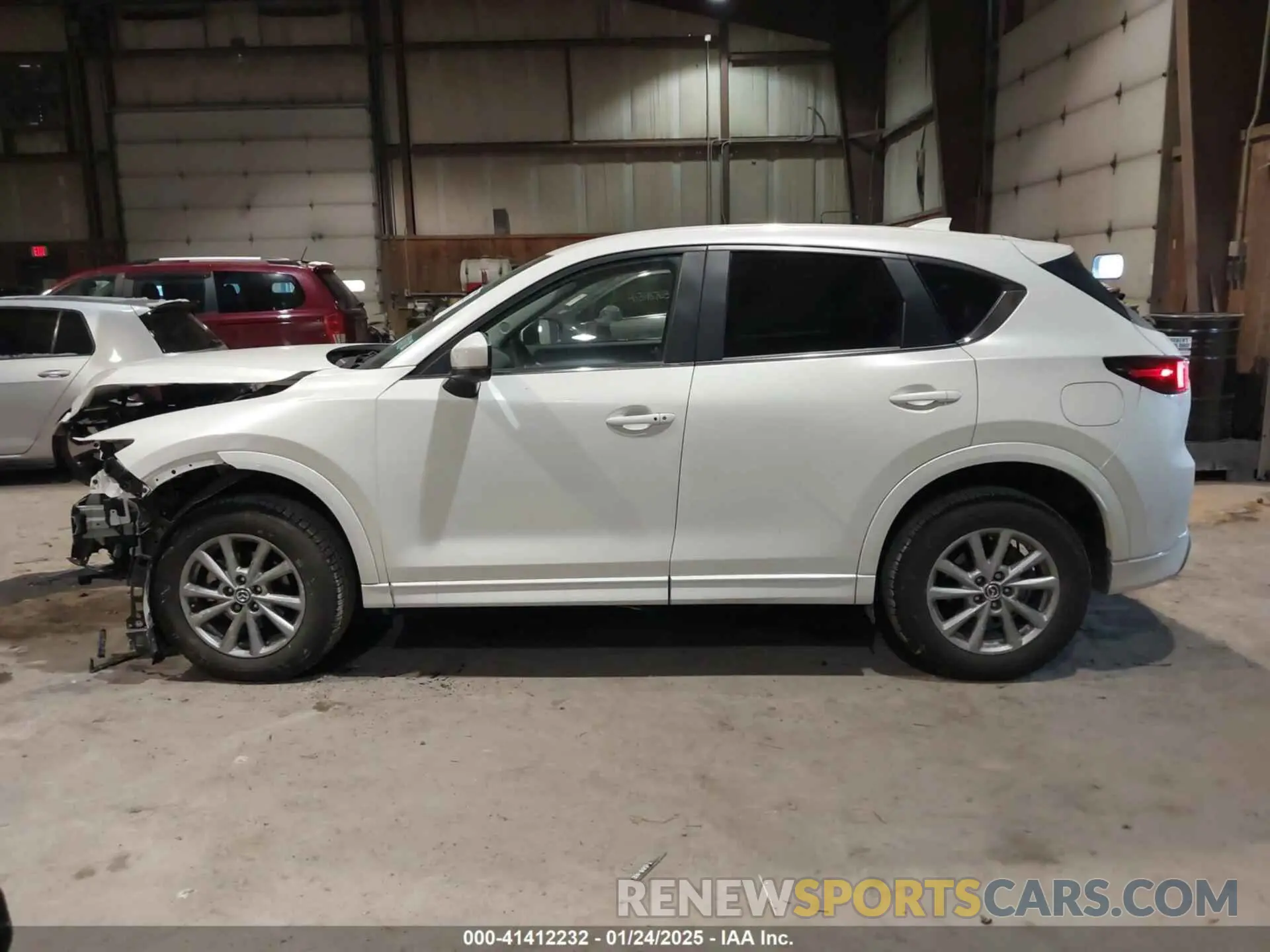 15 fotografías del automóvil dañado JM3KFBBL9R0446100 MAZDA CX-5 2024