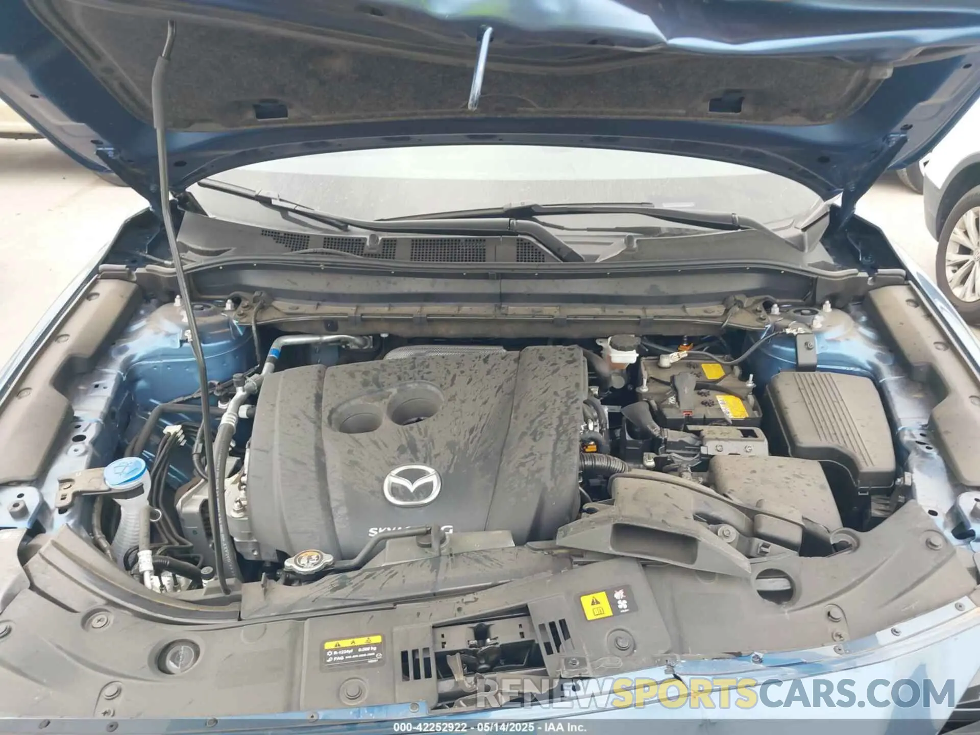 10 fotografías del automóvil dañado JM3KFBBLXR0409072 MAZDA CX-5 2024