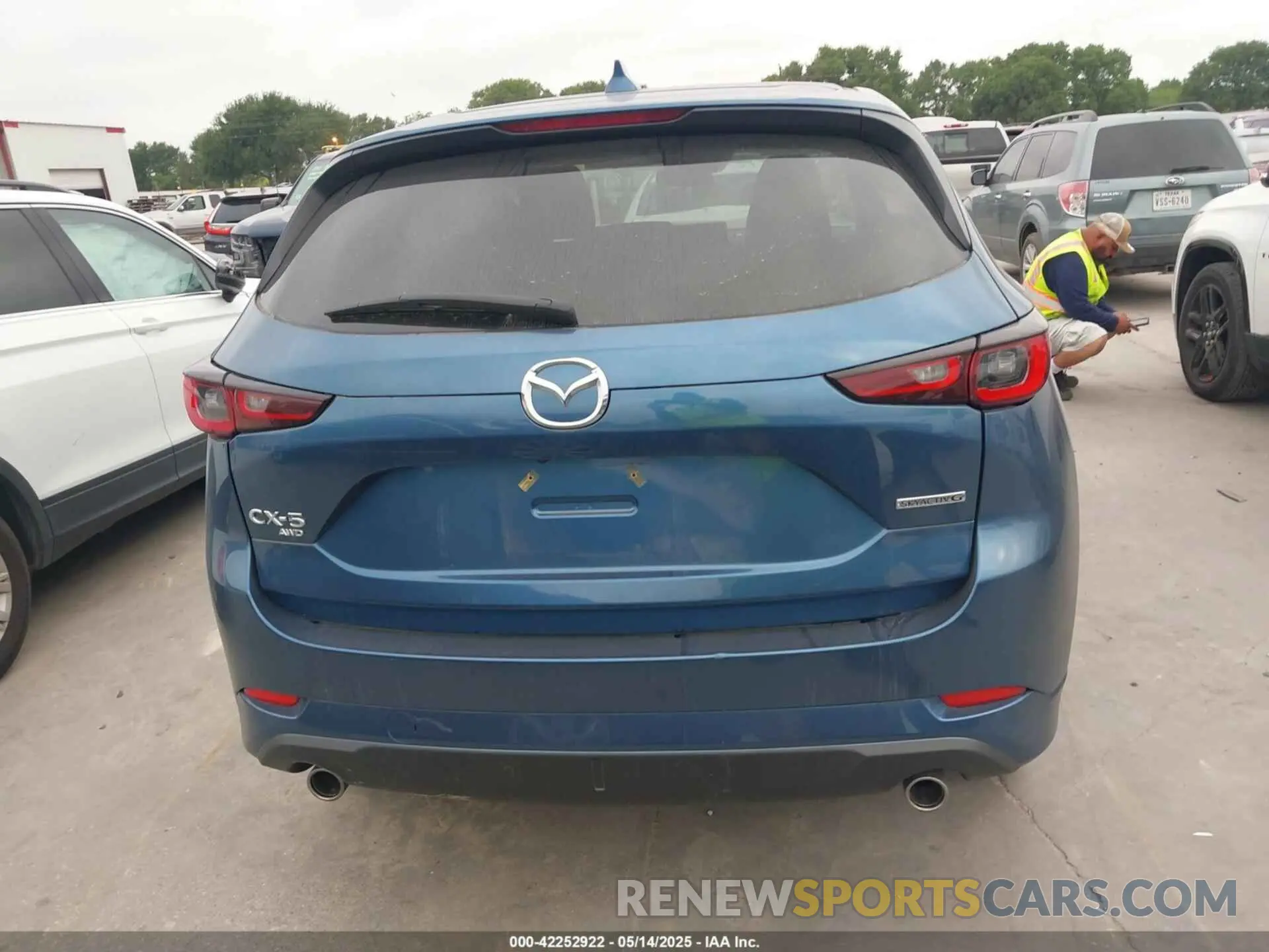 16 fotografías del automóvil dañado JM3KFBBLXR0409072 MAZDA CX-5 2024