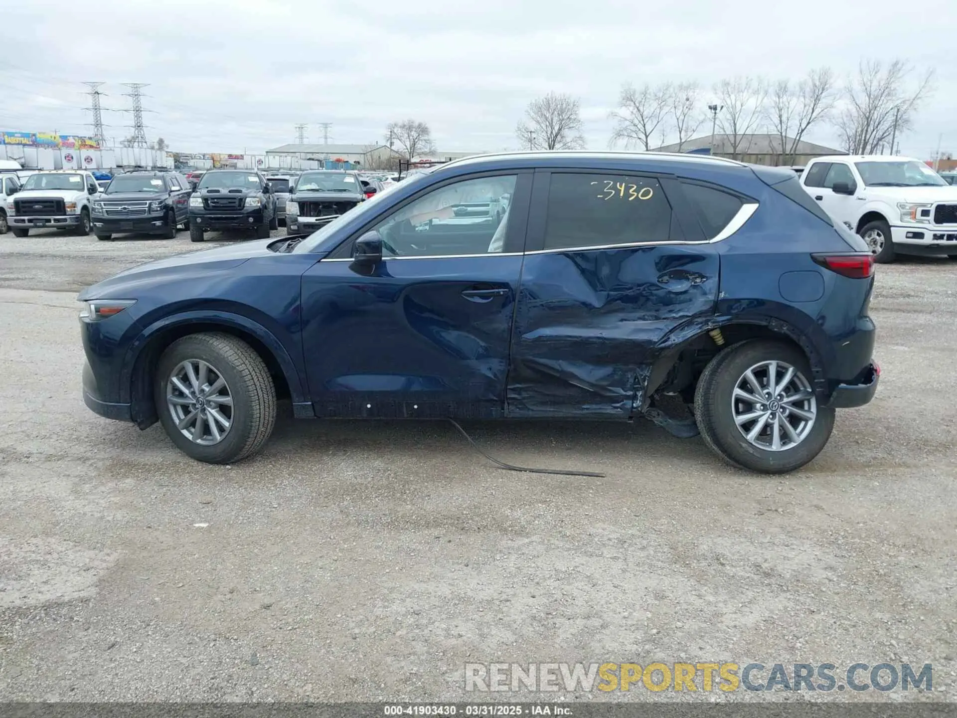 14 fotografías del automóvil dañado JM3KFBBM2R0358868 MAZDA CX-5 2024