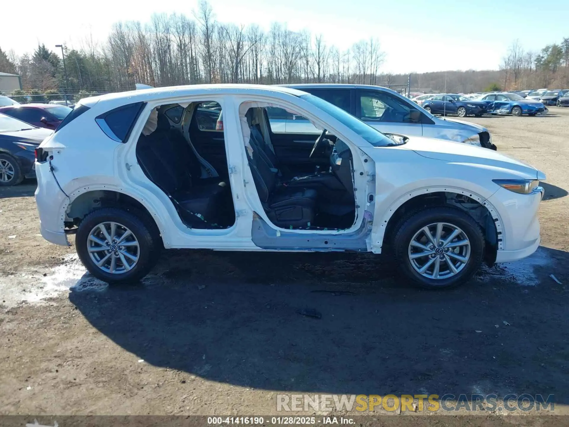 14 fotografías del automóvil dañado JM3KFBBM2R0397895 MAZDA CX-5 2024
