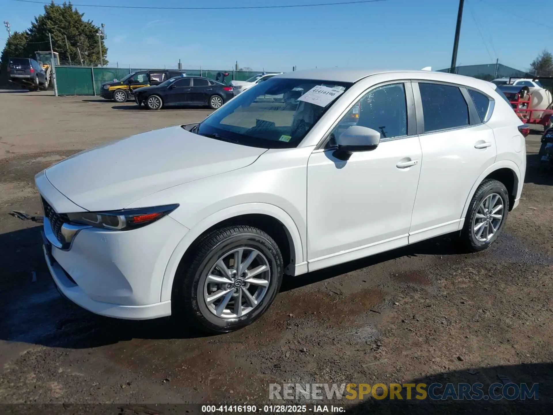 15 fotografías del automóvil dañado JM3KFBBM2R0397895 MAZDA CX-5 2024