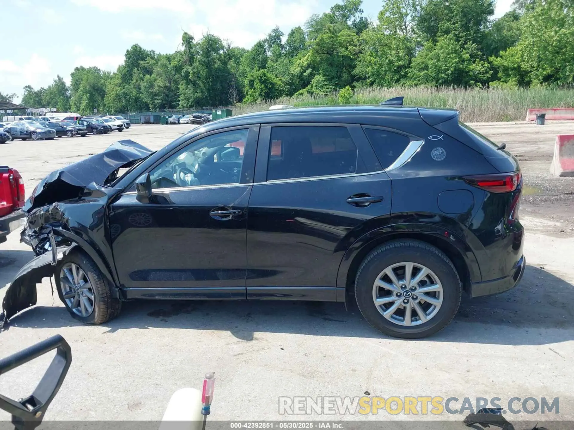 15 fotografías del automóvil dañado JM3KFBBM3R0367045 MAZDA CX-5 2024