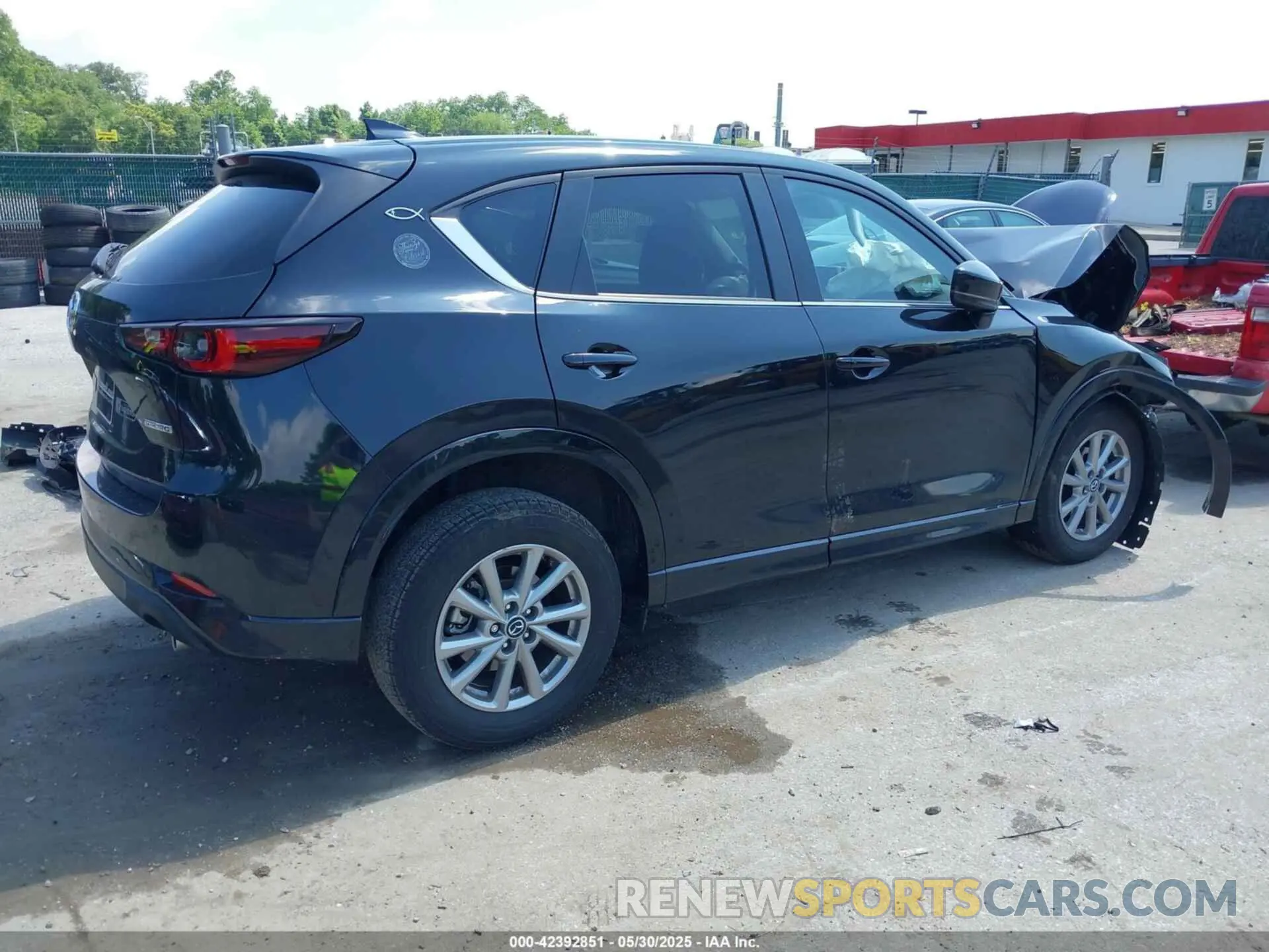 4 fotografías del automóvil dañado JM3KFBBM3R0367045 MAZDA CX-5 2024