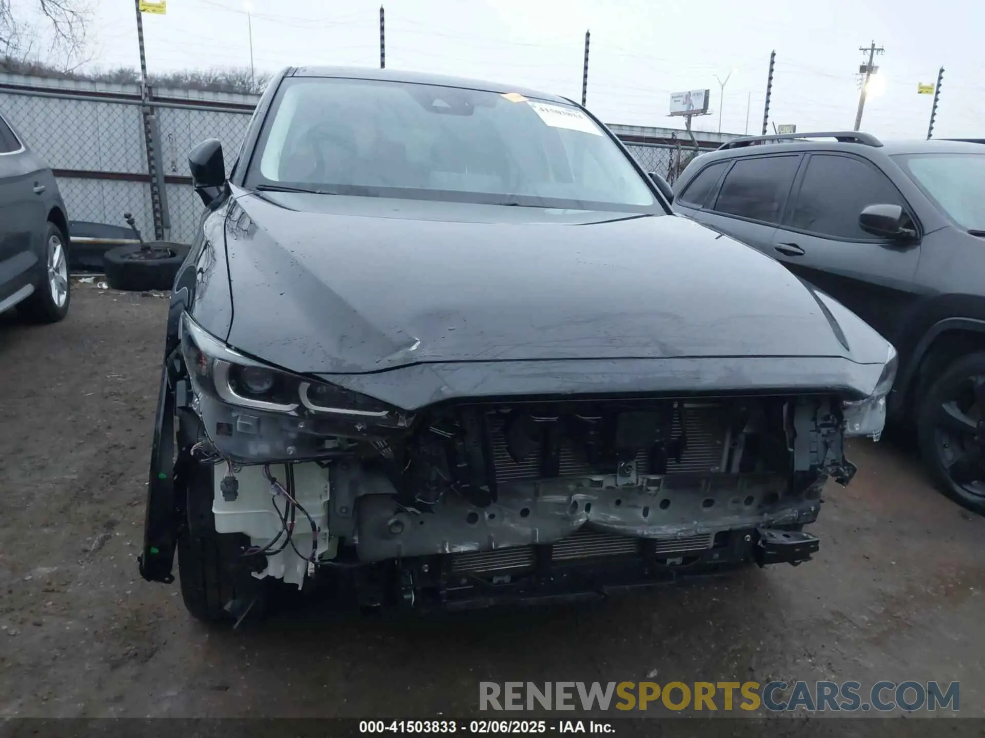 13 fotografías del automóvil dañado JM3KFBBM5R0360145 MAZDA CX-5 2024