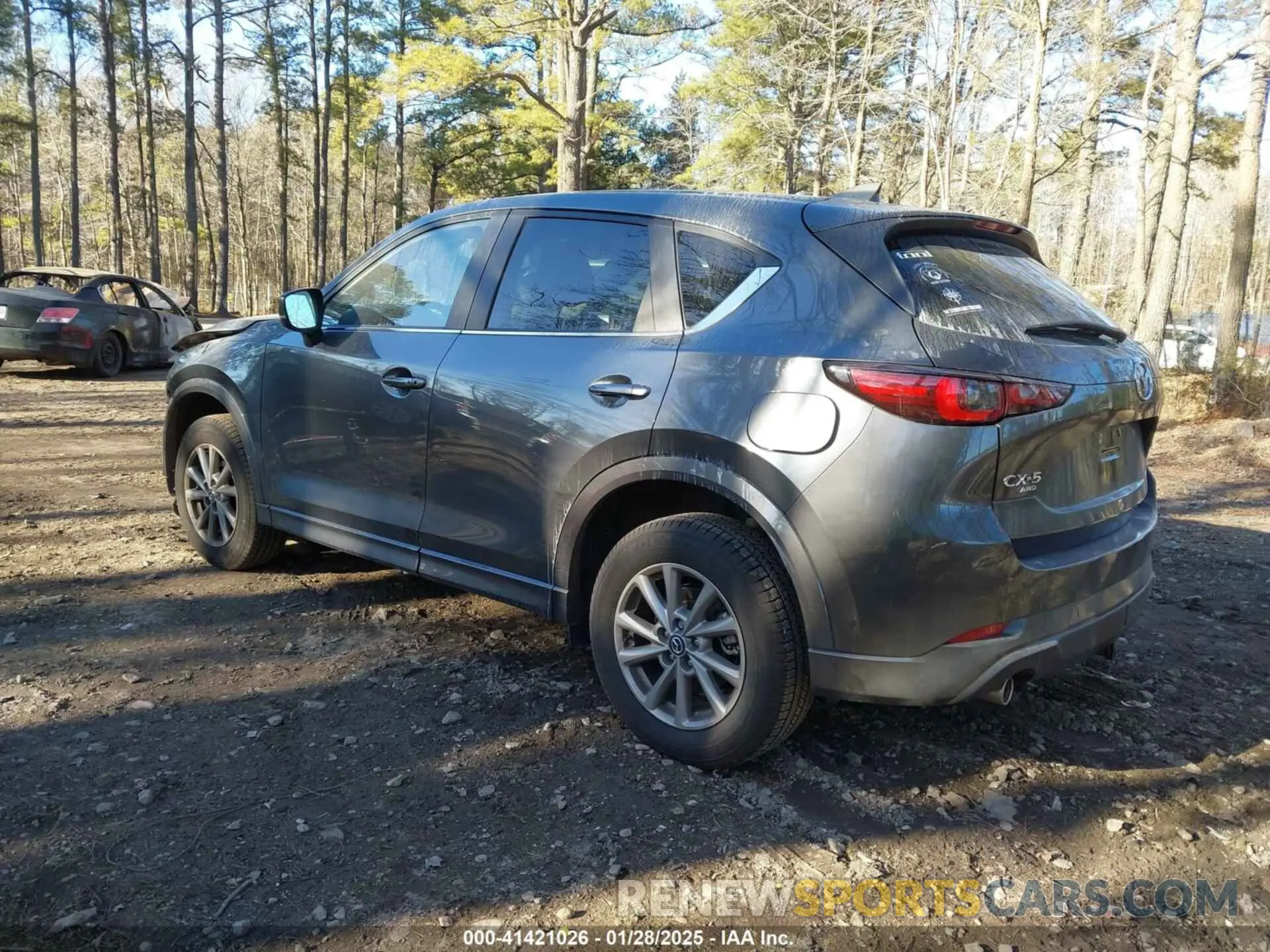 3 fotografías del automóvil dañado JM3KFBBM7R0421754 MAZDA CX-5 2024