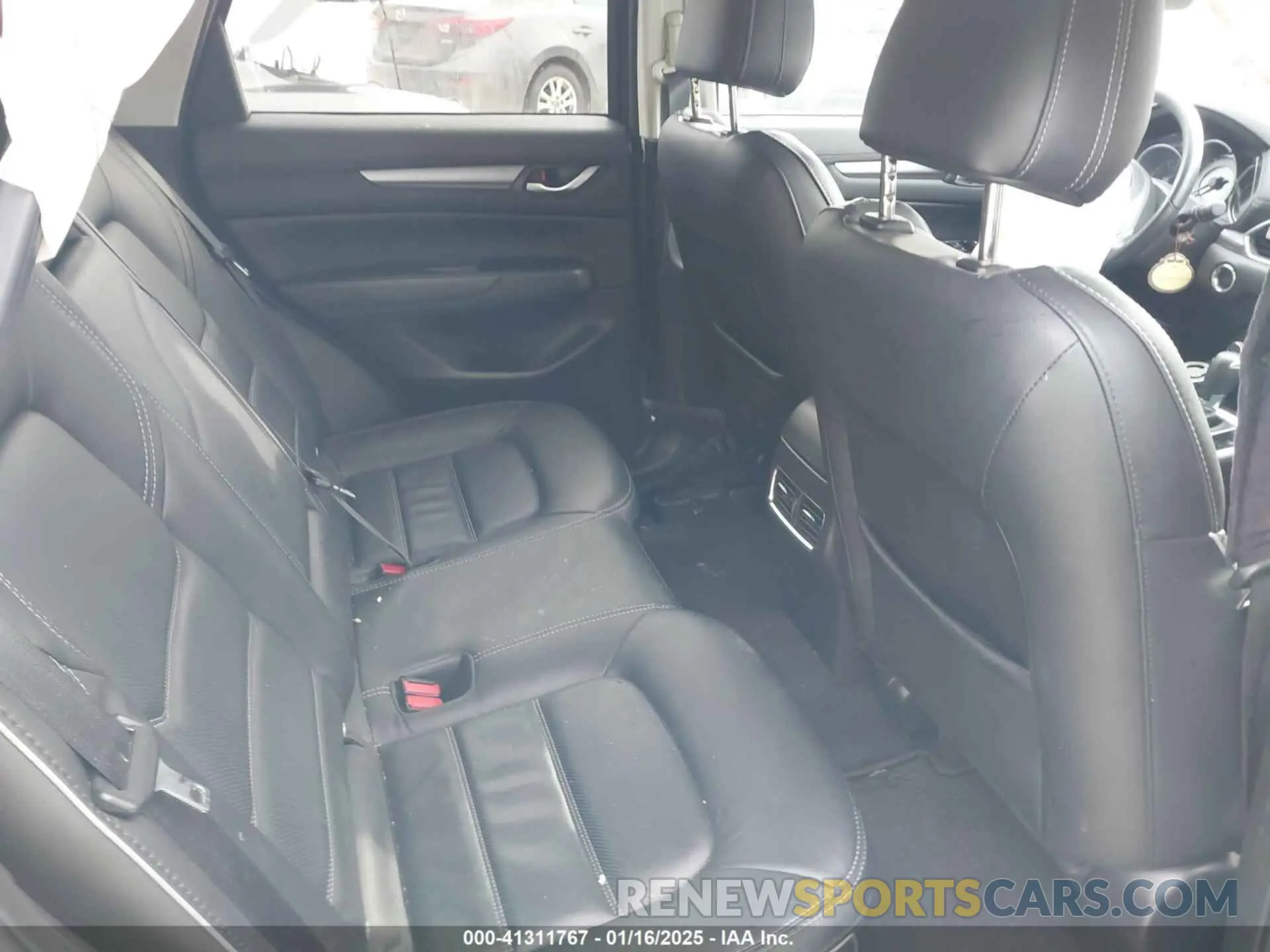 8 fotografías del automóvil dañado JM3KFBCL0R0424338 MAZDA CX-5 2024