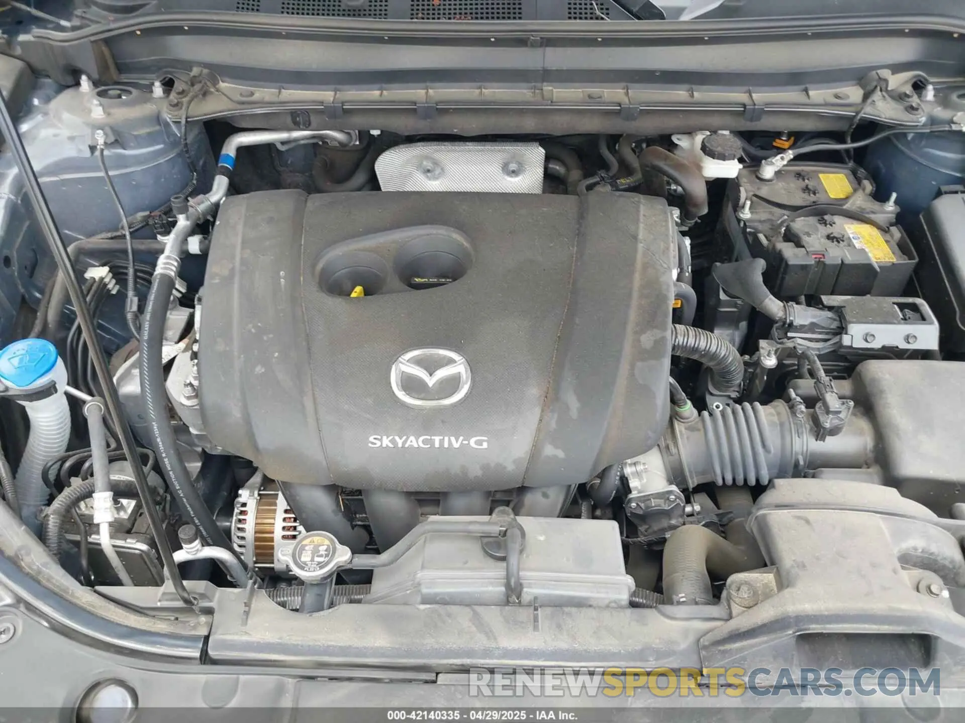 10 fotografías del automóvil dañado JM3KFBCL0R0516680 MAZDA CX-5 2024