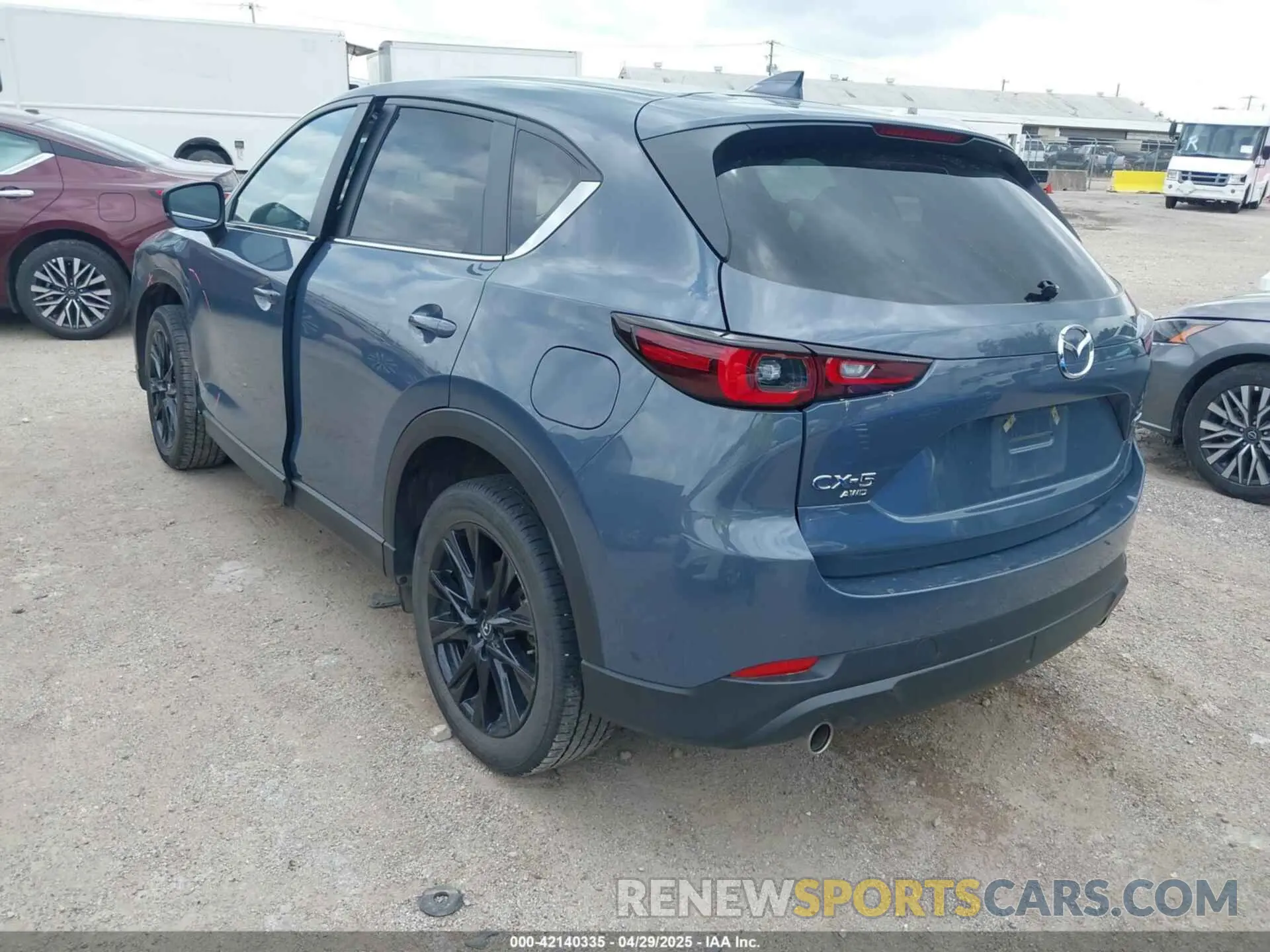 3 fotografías del automóvil dañado JM3KFBCL0R0516680 MAZDA CX-5 2024