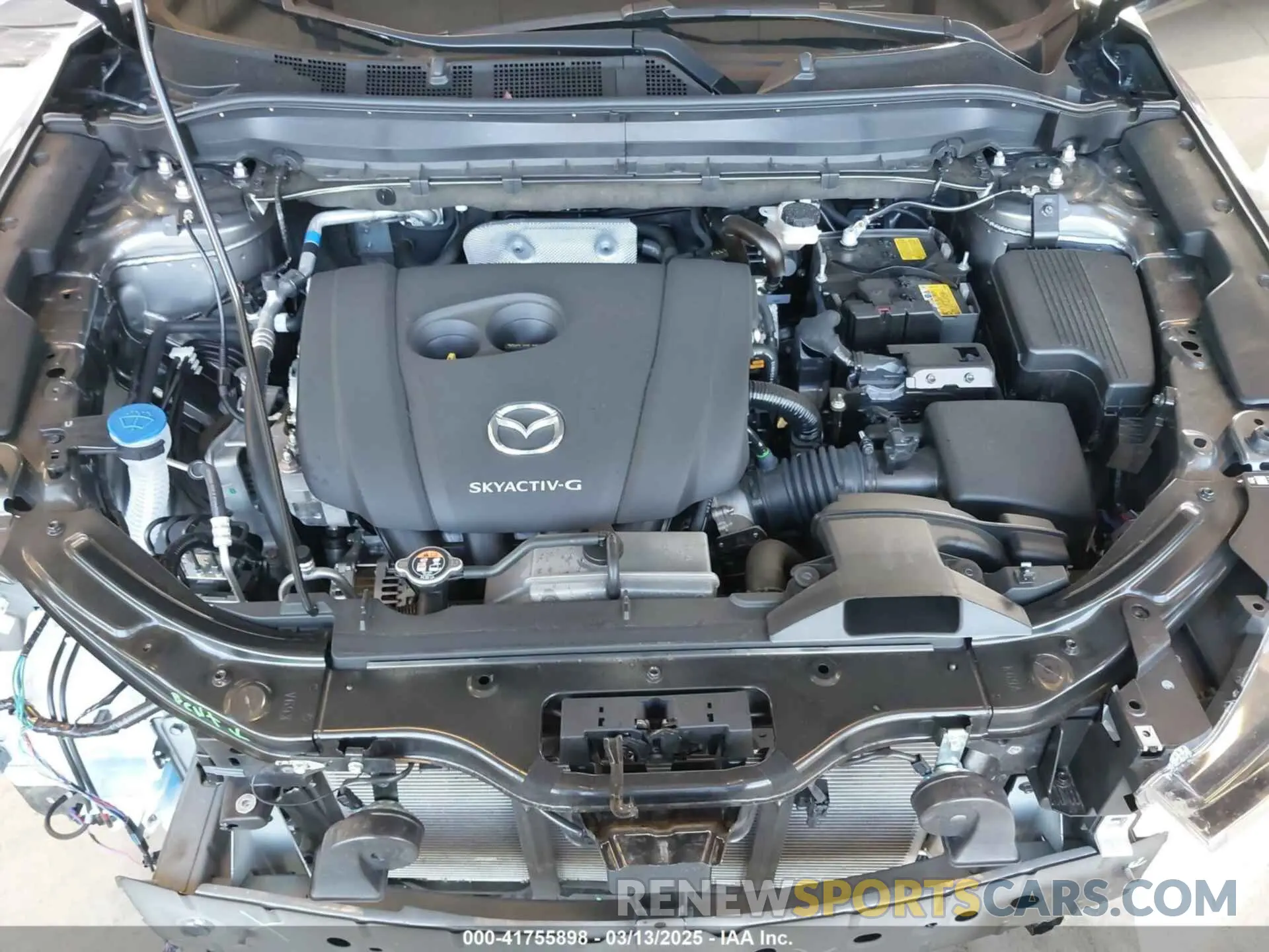 10 fotografías del automóvil dañado JM3KFBCL1R0428883 MAZDA CX-5 2024