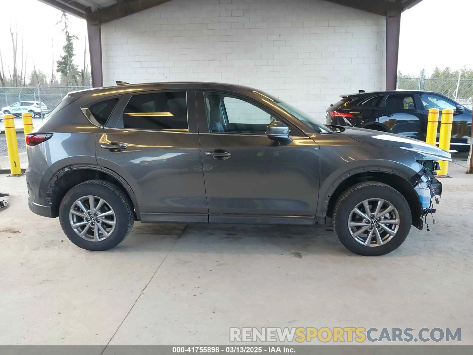 14 fotografías del automóvil dañado JM3KFBCL1R0428883 MAZDA CX-5 2024
